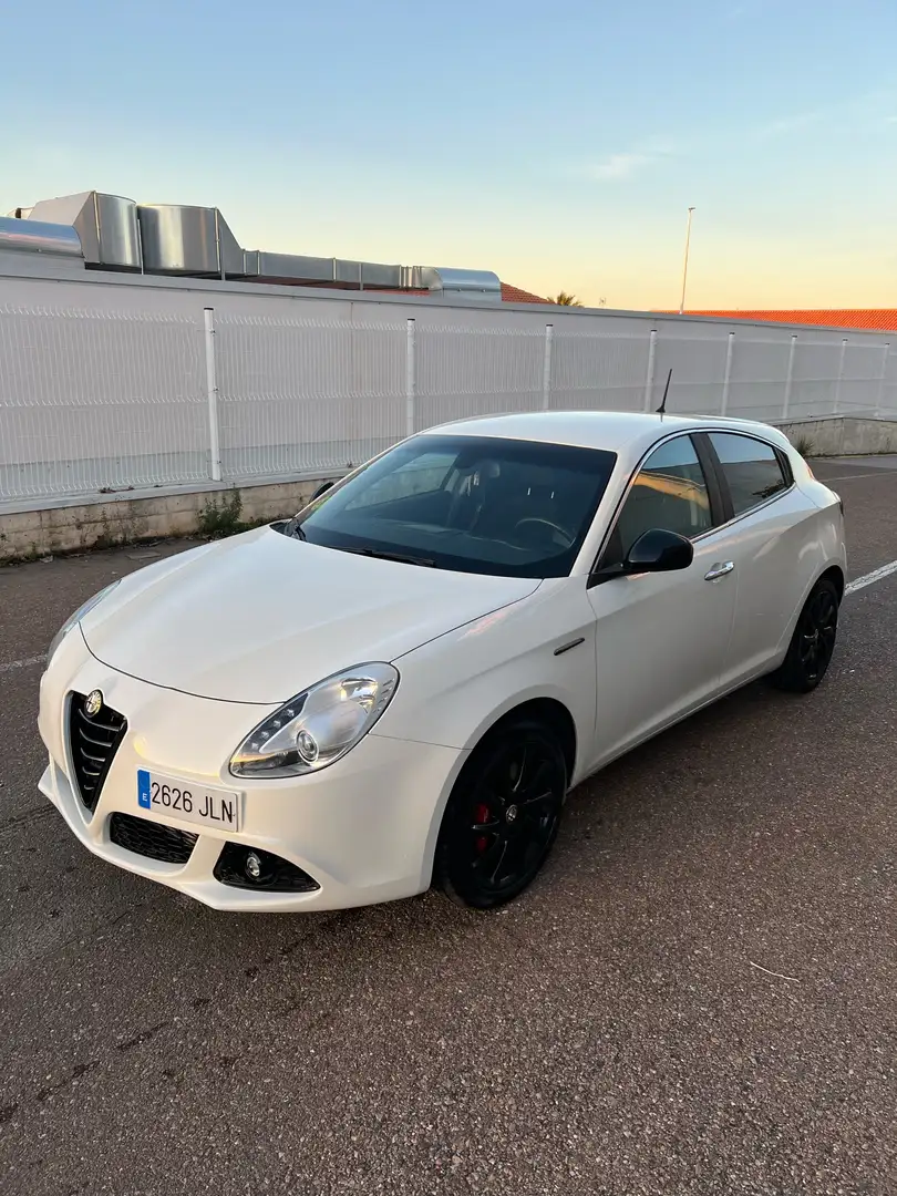 Alfa Romeo Giulietta 2.0JTDm Distinctive 150 Blanco - 1