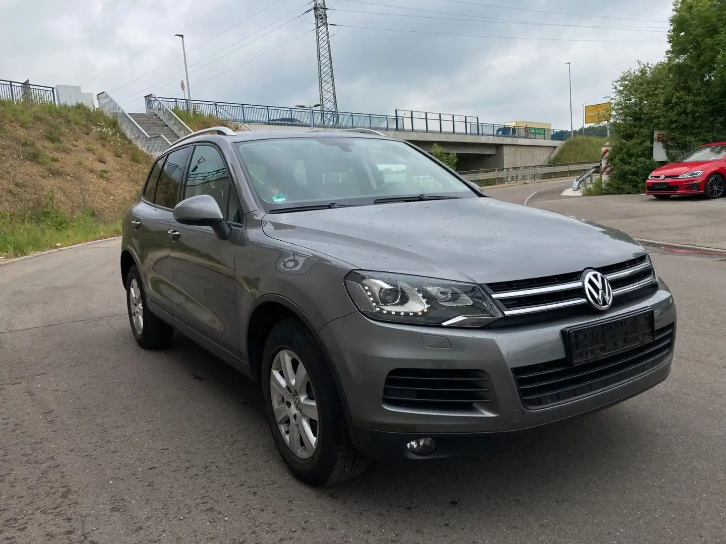 Volkswagen Touareg V6 3.0  TDI Gri - 2