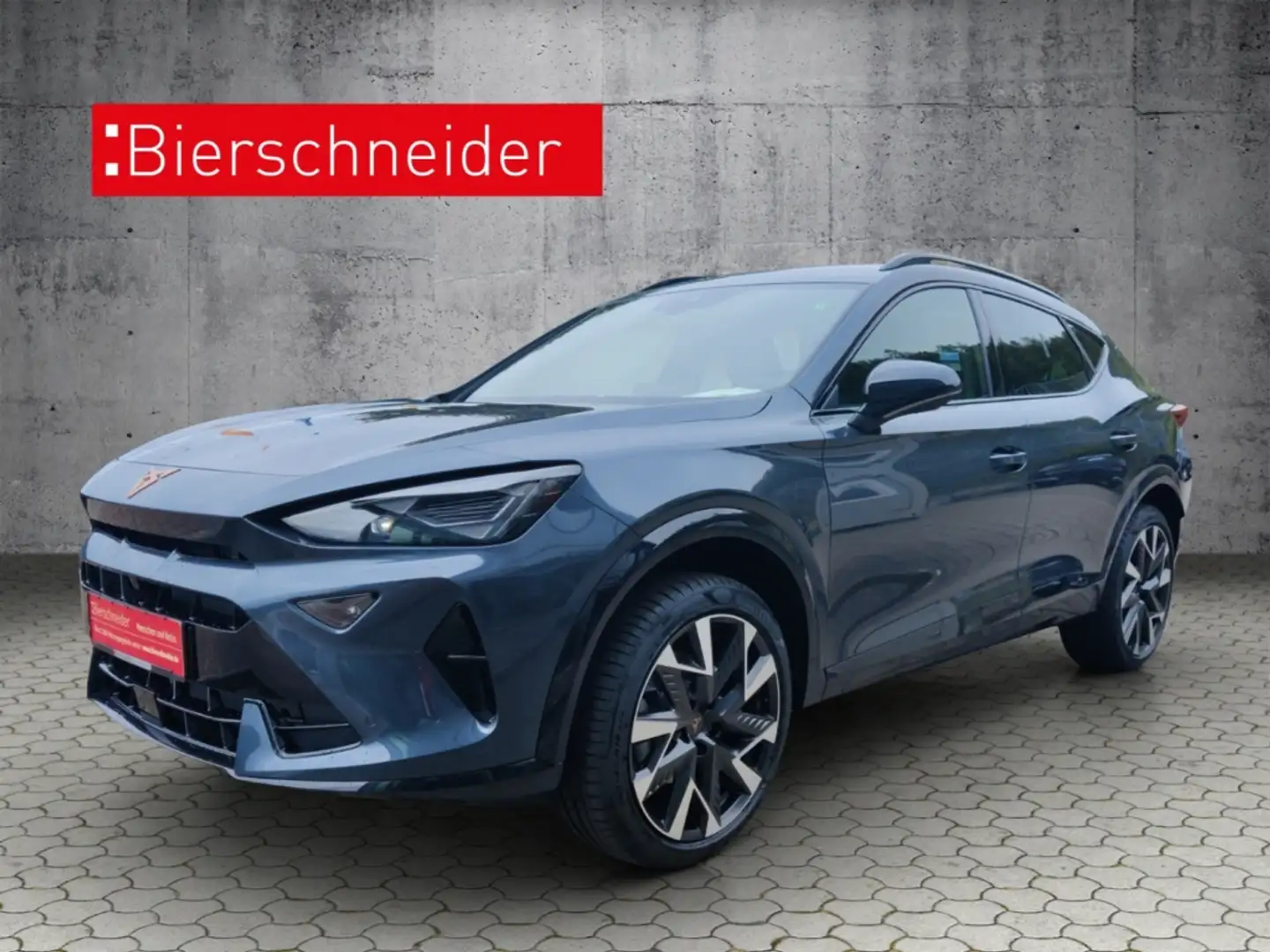 CUPRA Formentor 1.5 TSI DSG NAVI LED AHK KAMERA ACC APP-CONNECT Grau - 1