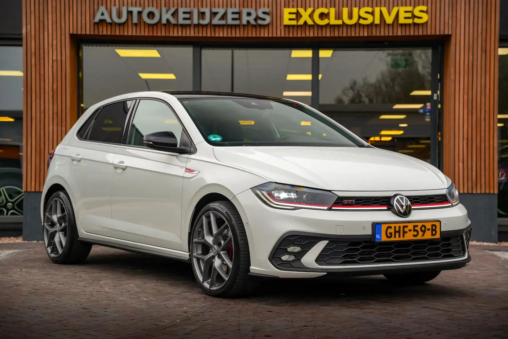 Volkswagen Polo GTI 2.0 TSI IQ Light Adapt. Cruise Beats Virtual Dash Blanc - 1