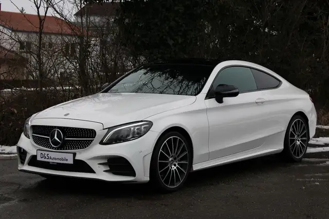 Mercedes-Benz C 300 Coupe *AMG-Line*Pano*Burmester*Multibeam*