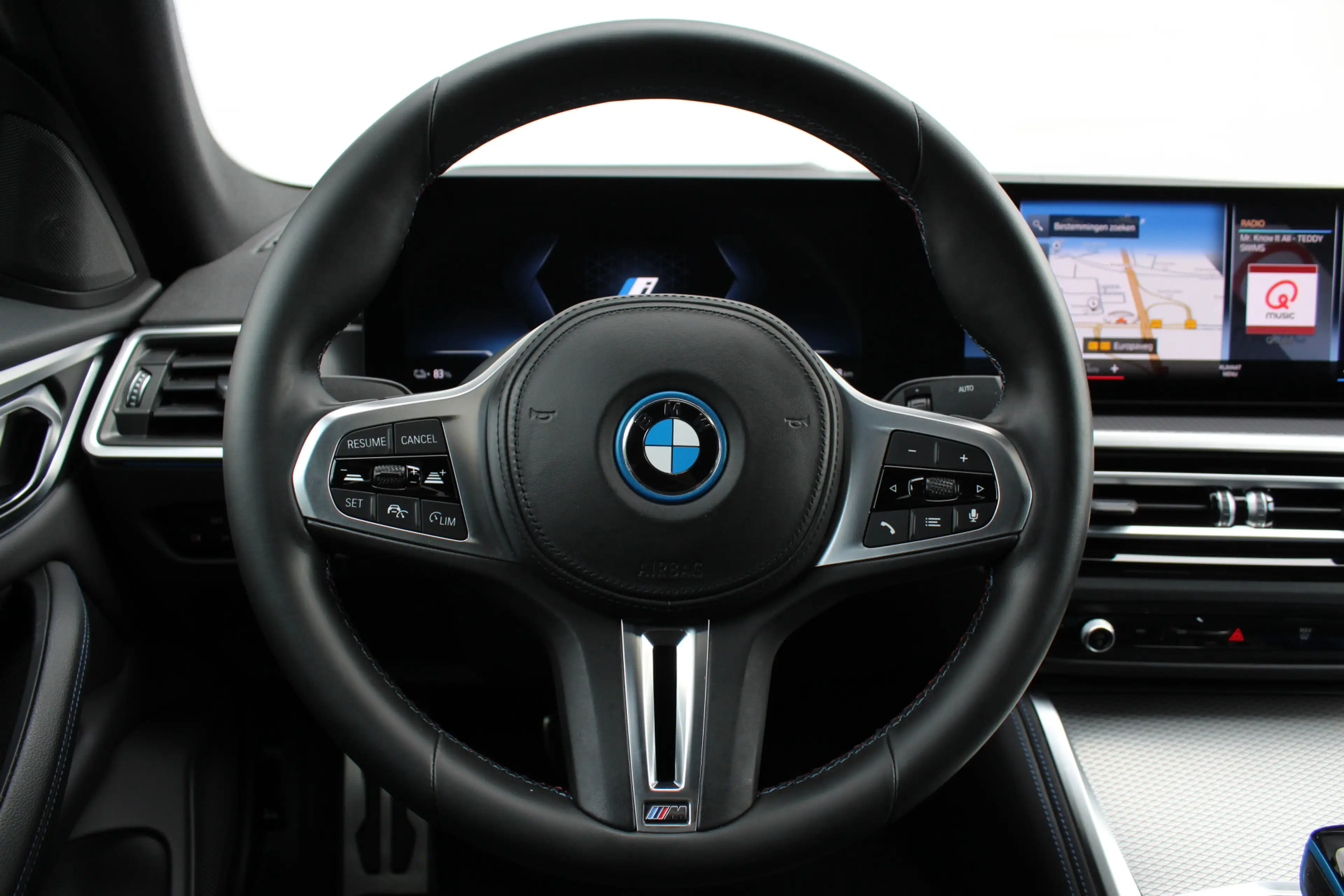 BMW i4 M50 High Executive / Schuif-kanteldak / Trekhaak / — photo 6