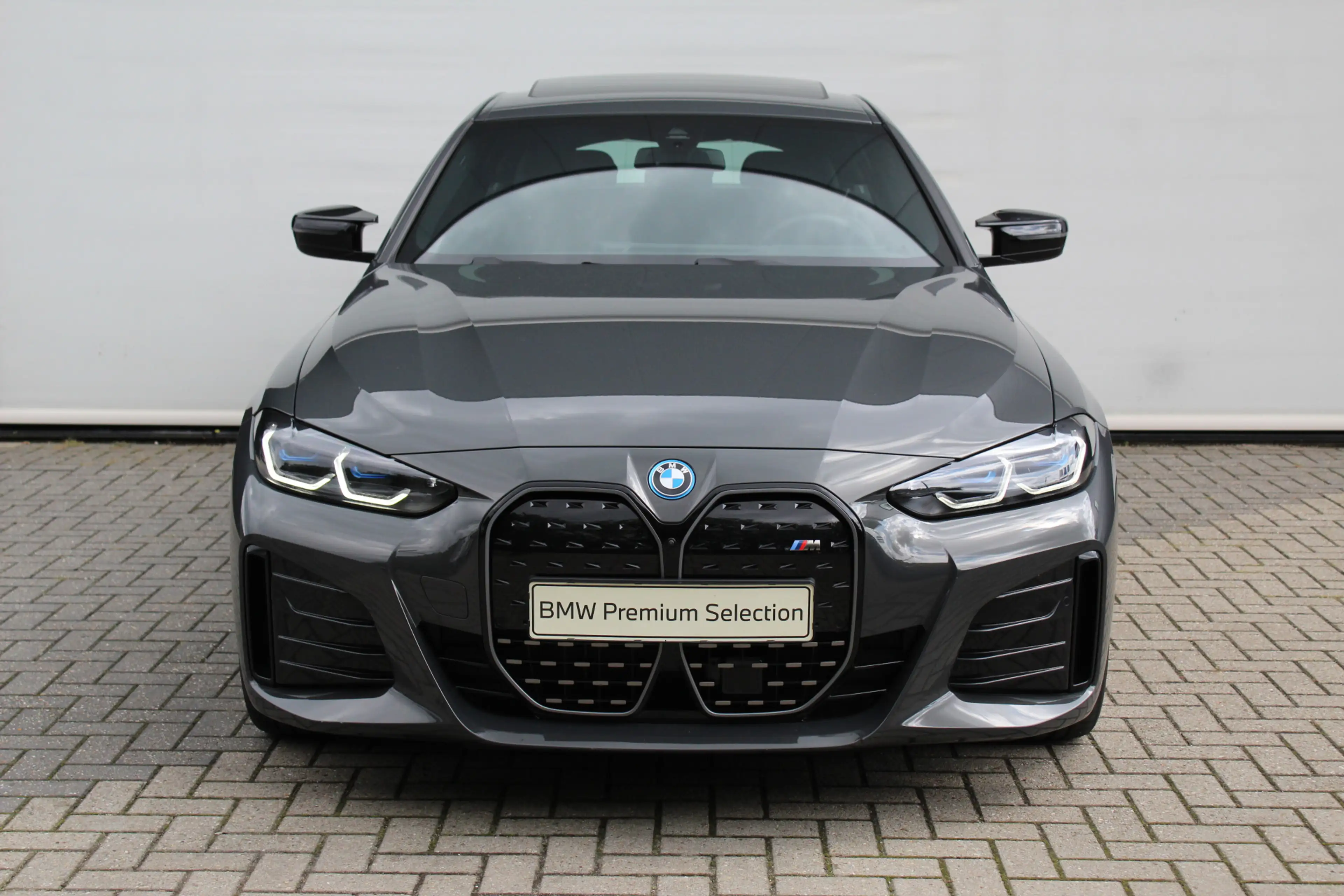 BMW i4 M50 High Executive / Schuif-kanteldak / Trekhaak / — photo 2