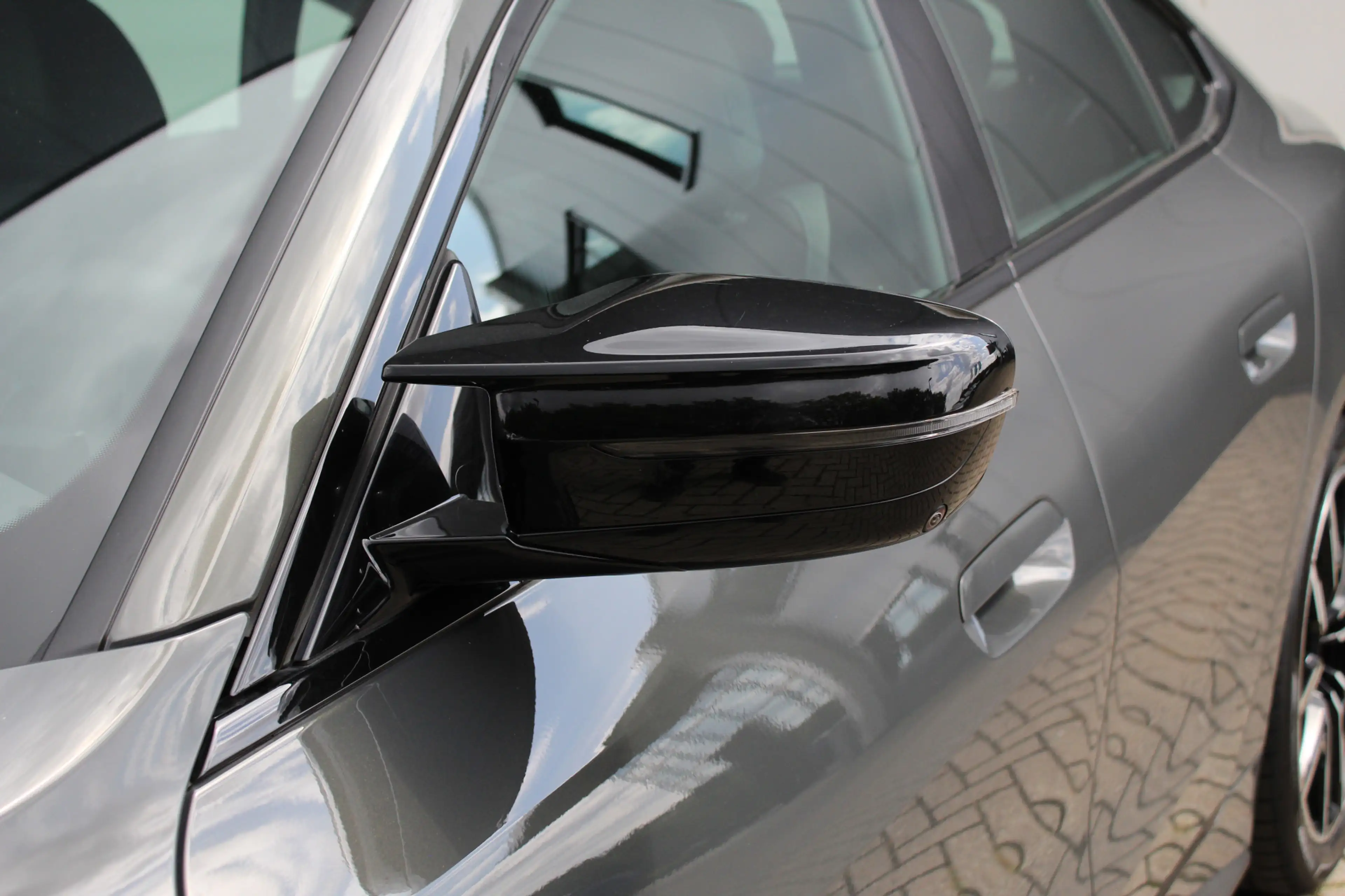 BMW i4 M50 High Executive / Schuif-kanteldak / Trekhaak / — photo 9