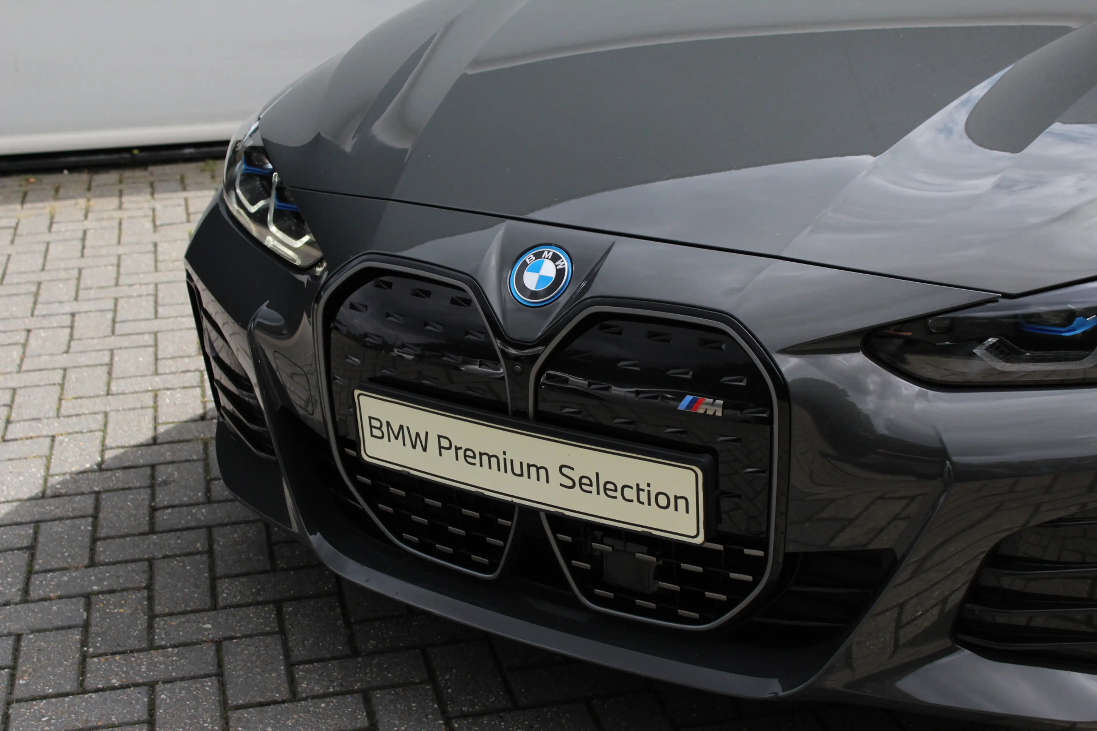 BMW i4 M50 High Executive / Schuif-kanteldak / Trekhaak / — photo 8