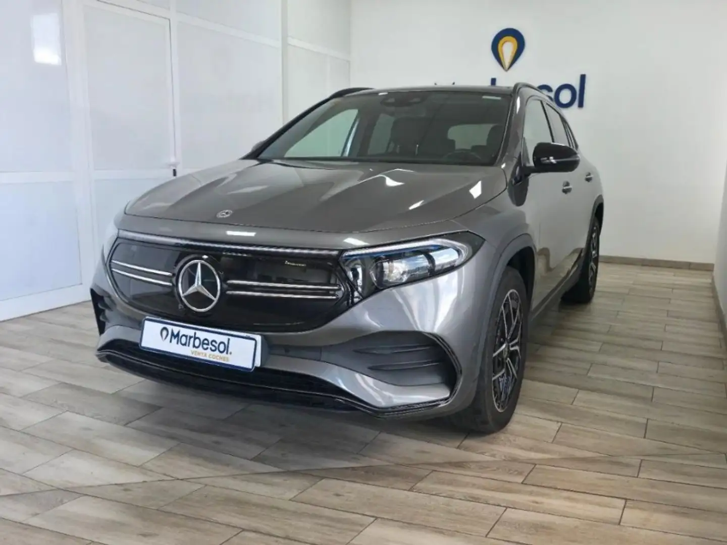 Mercedes-Benz EQA 250 Gris - 2