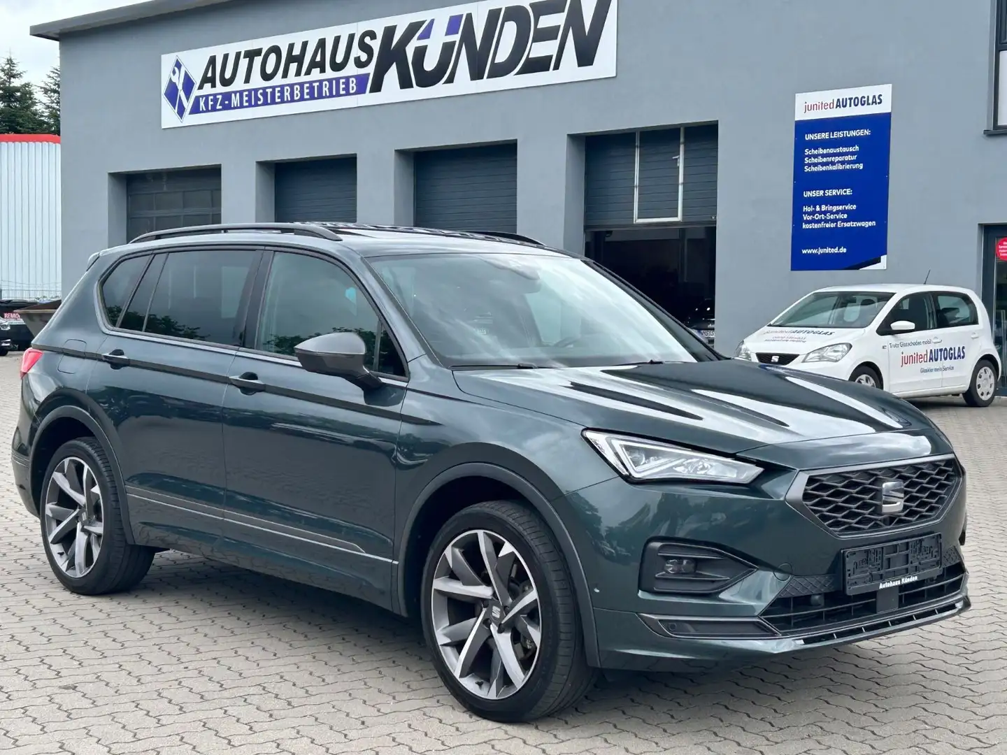 SEAT Tarraco 2.0 TDI FR-Line 4Drive °Pano°StdHz°AHK° Verde - 2