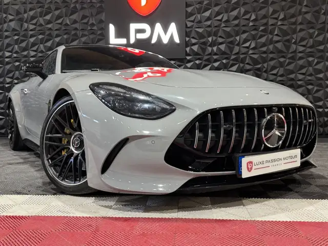 Mercedes-Benz Amg GT view 21