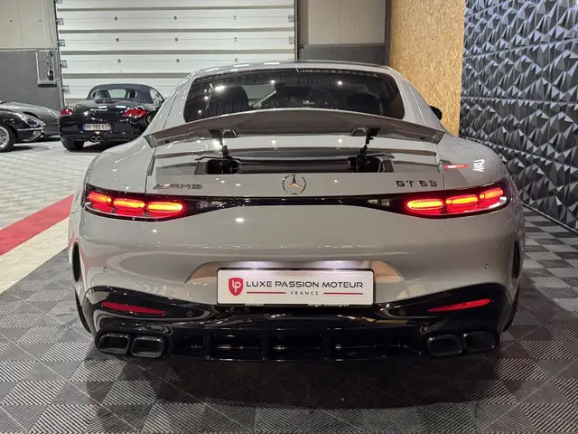 Mercedes-Benz Amg GT view 6
