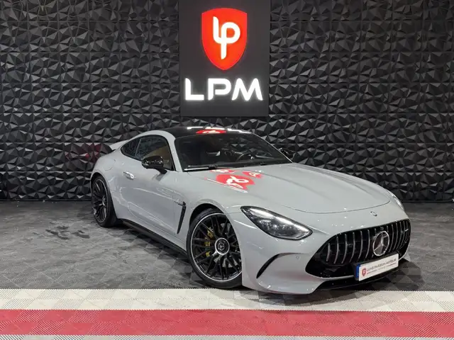 Mercedes-Benz Amg GT view 2