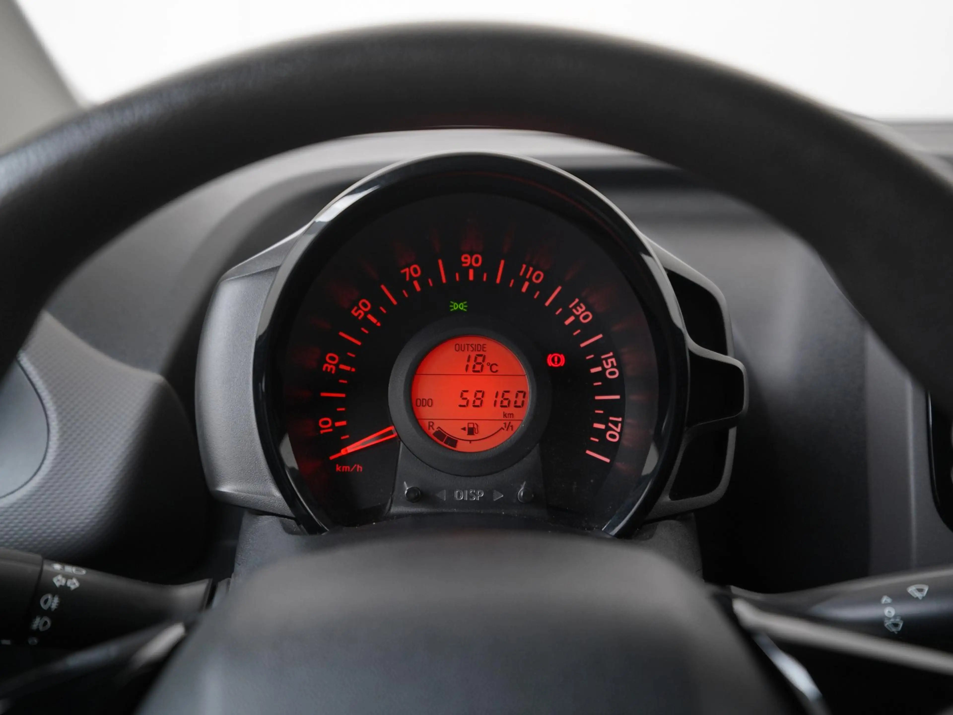 Peugeot 108 1.0 e-VTi Active | Camera | Apple/Android Carplay — photo 8