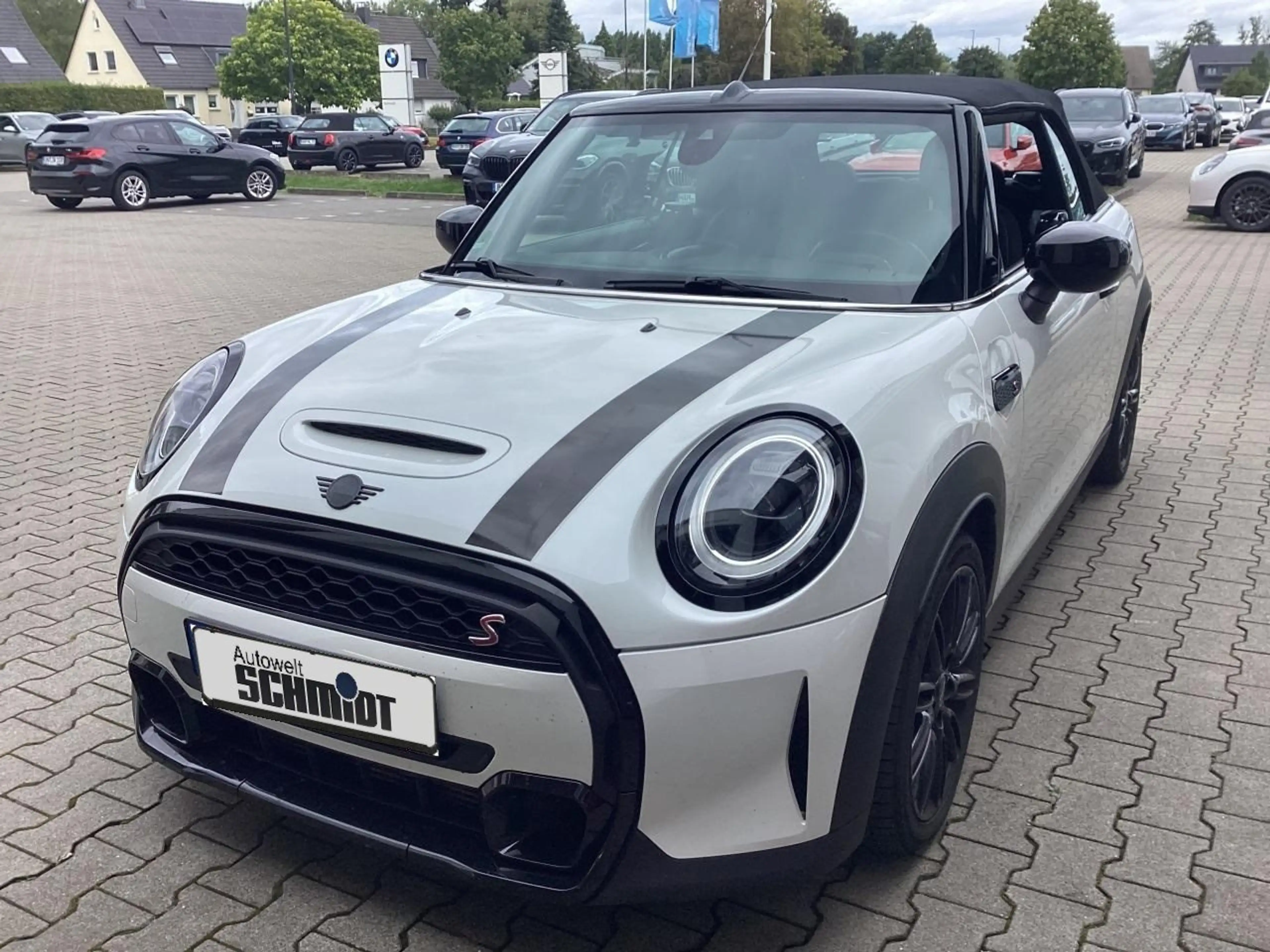 MINI Cooper S Cabrio Cooper S Classic Trim + 2J-NEXT-GARANTIE