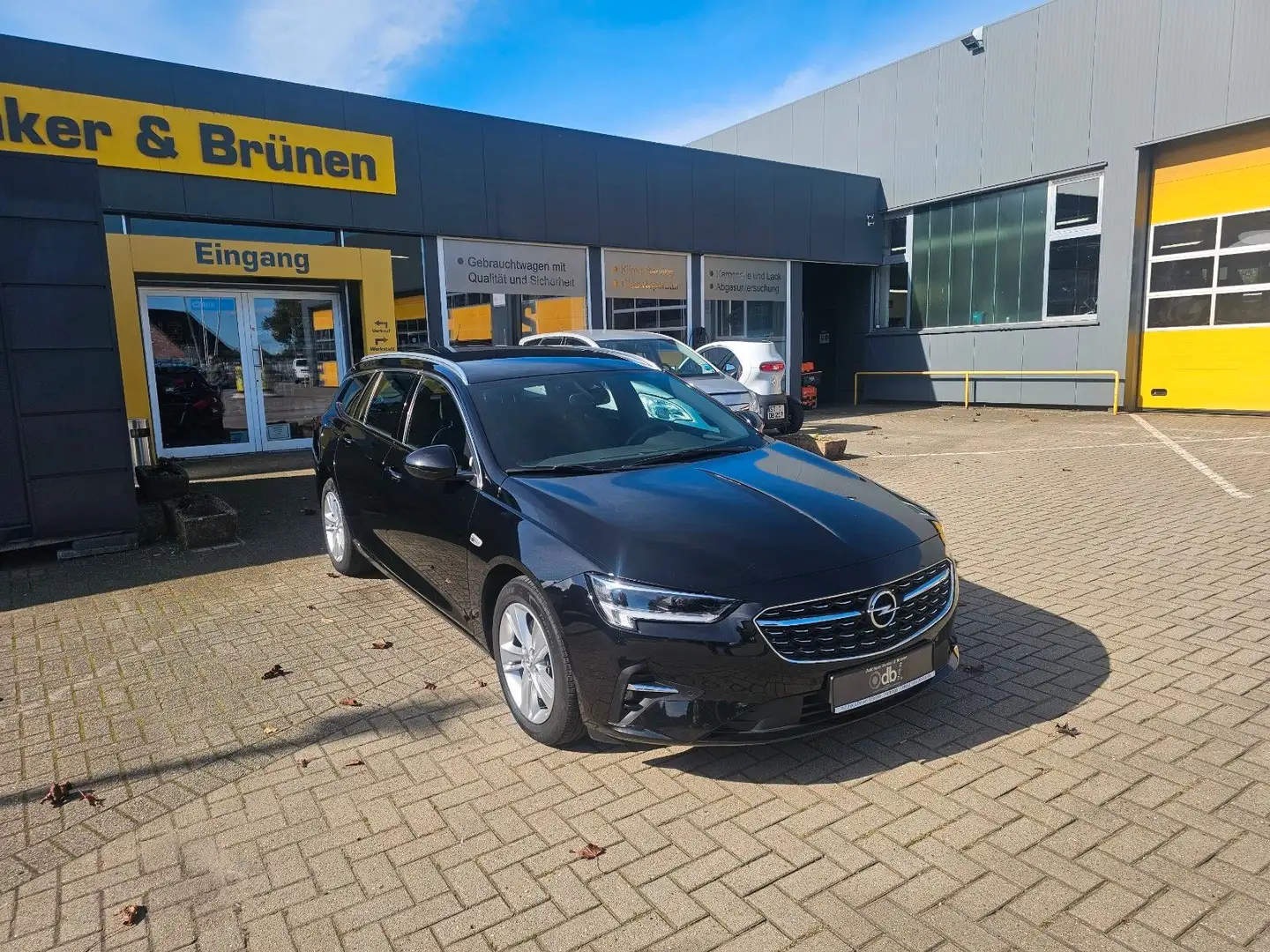 Opel Insignia B ST Elegance LED*Navi*Massage*PDC Noir - 1