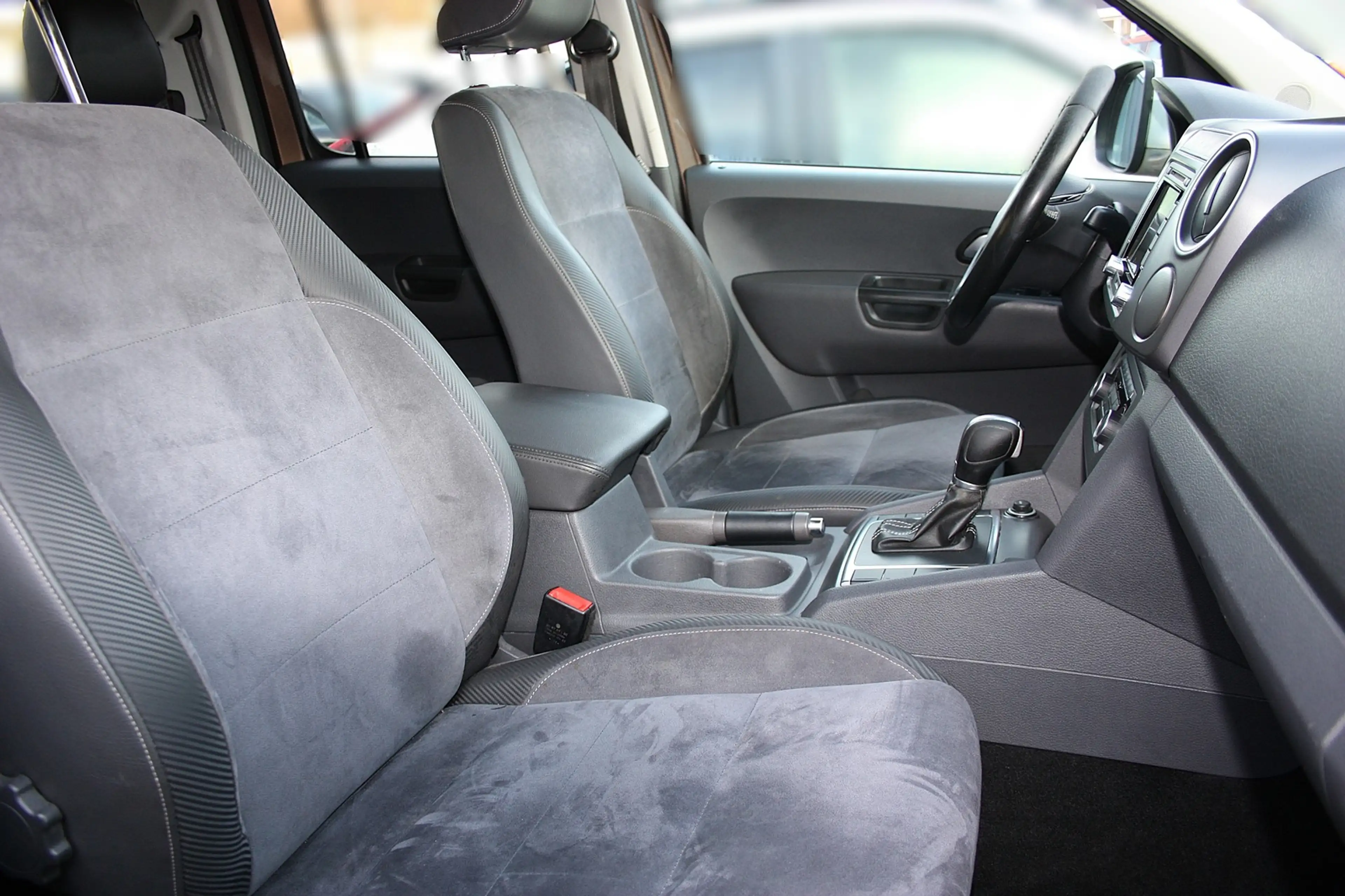 Volkswagen Amarok 2.0Tdi ULTIMATE 4x4 Aut Navi/Kam/Standhz. — photo 9