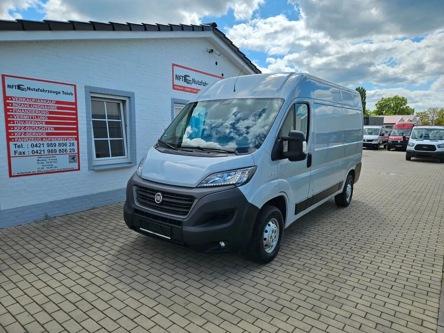 Fiat Ducato 2,3  L2H2 64Tkm/TÜVNEU/AHK/KAMERA/NAVI/AC Gris - 1