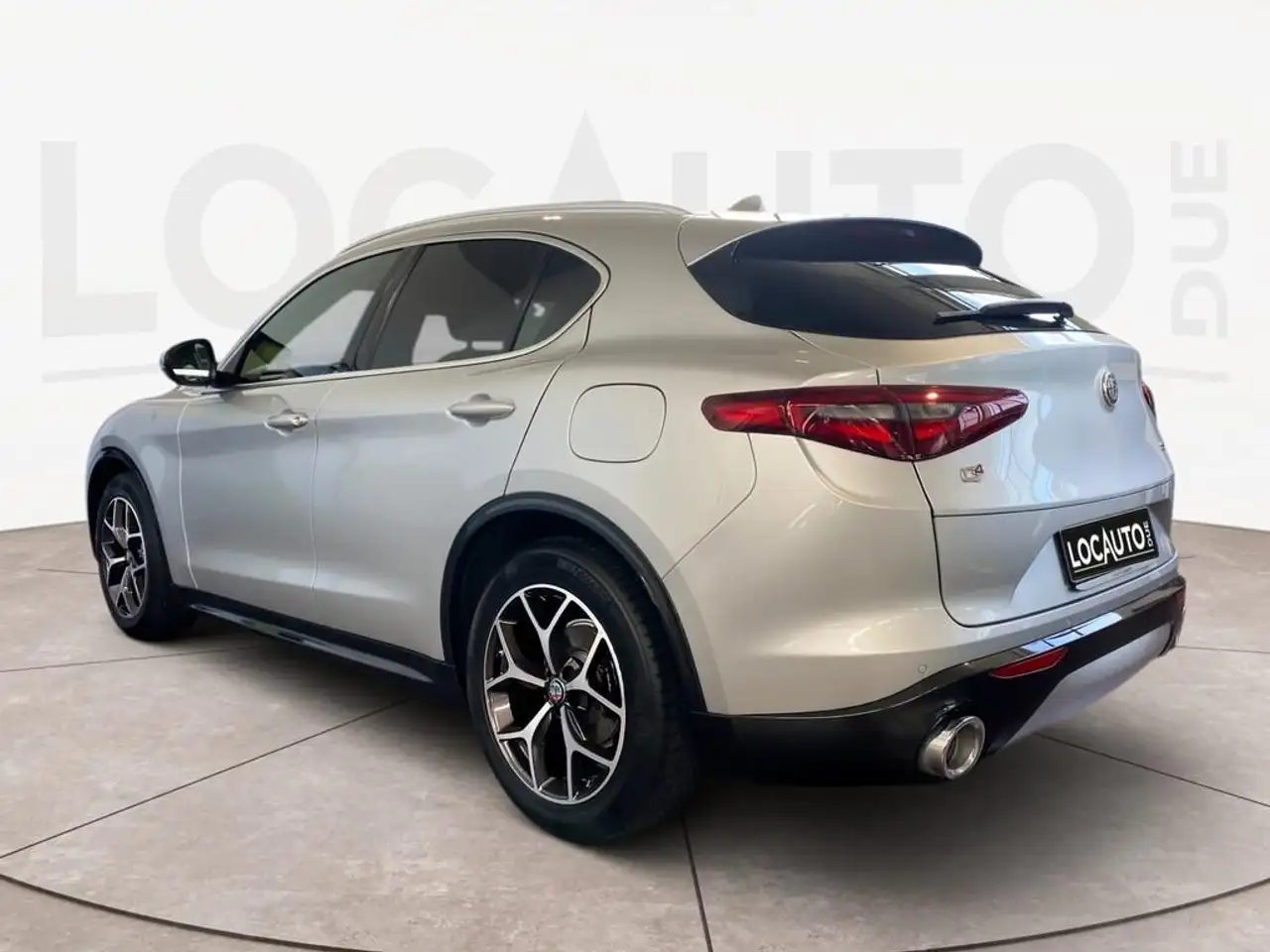 Alfa Romeo Stelvio 2021