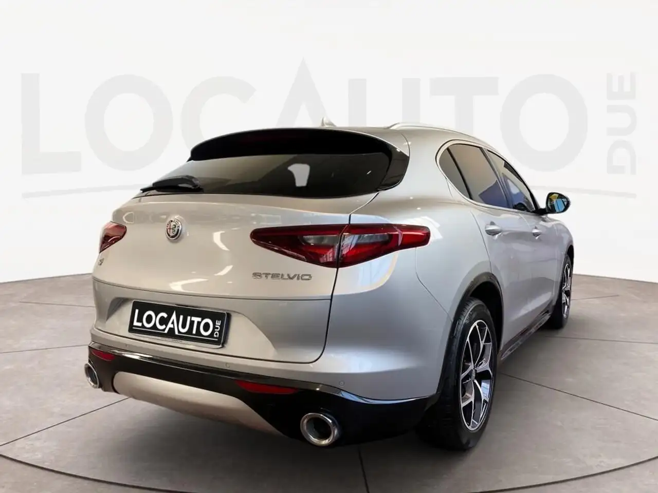 Alfa Romeo Stelvio 2021