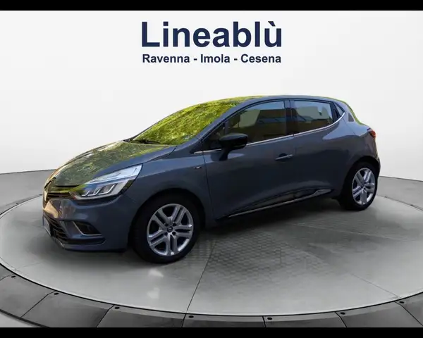 Renault Clio 4ª serie dCi 8V 90 CV 5 porte Moschino Intens