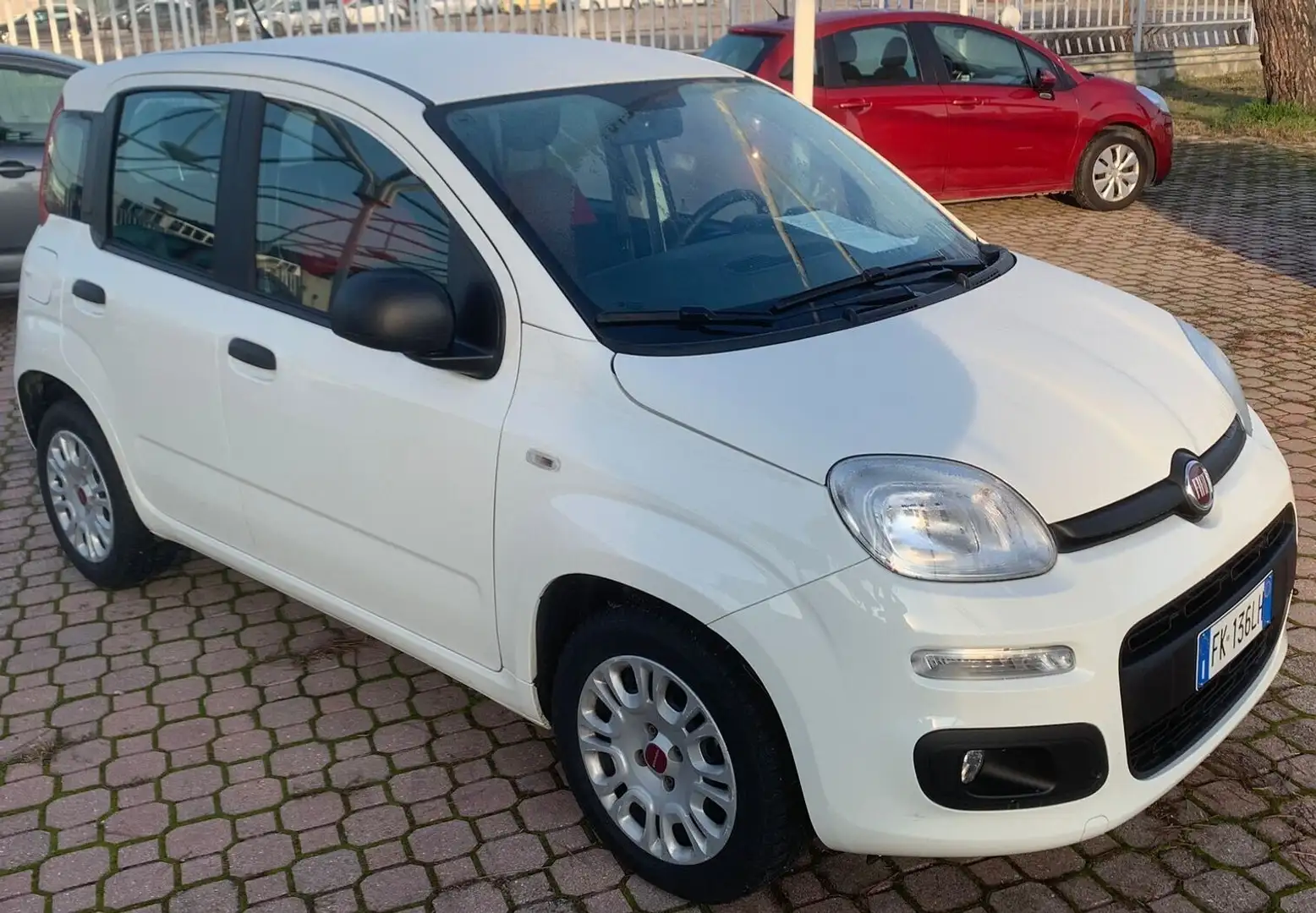 Fiat Panda 1.3 MJT 95 CV S&S Easy Blanc - 2