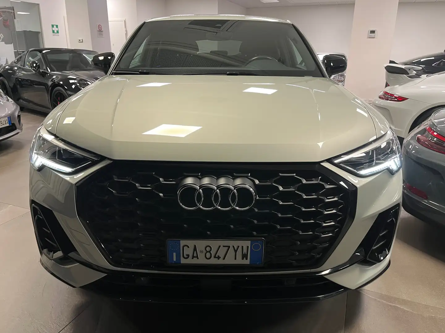 Audi Q3 SPORTBACK 35 2.0 tdi S LINE S TRONIC UNIPRO' Grigio - 2