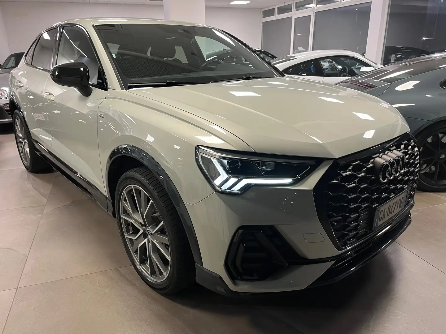 Audi Q3 SPORTBACK 35 2.0 tdi S LINE S TRONIC UNIPRO' Grigio - 1
