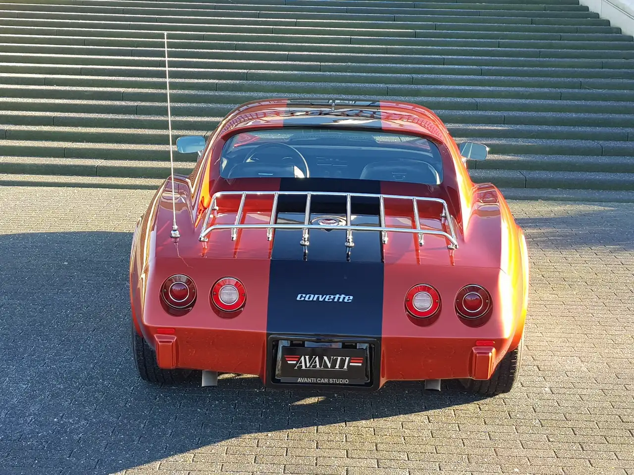 Chevrolet Corvette USA STINGRAY C3 COUPE V8 AUTOMAAT GEHEEL GERESTAUR, foto 4