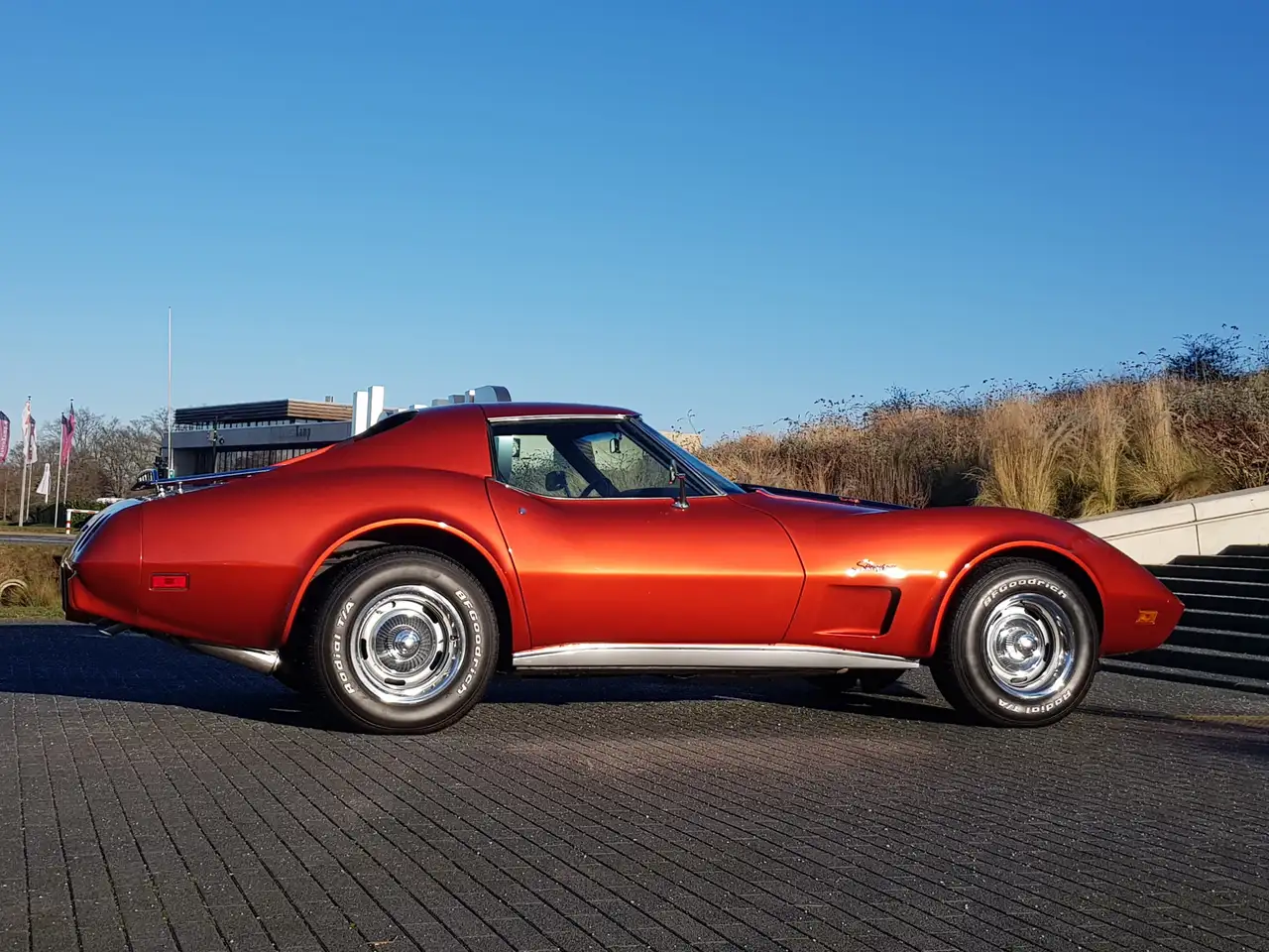 Chevrolet Corvette USA STINGRAY C3 COUPE V8 AUTOMAAT GEHEEL GERESTAUR, foto 7