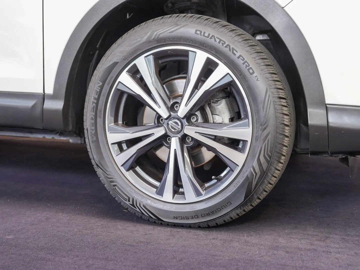Nissan Qashqai Qashqai 1.3 N-Way Anhängekupplung Kamera Panoram Blanc - 2