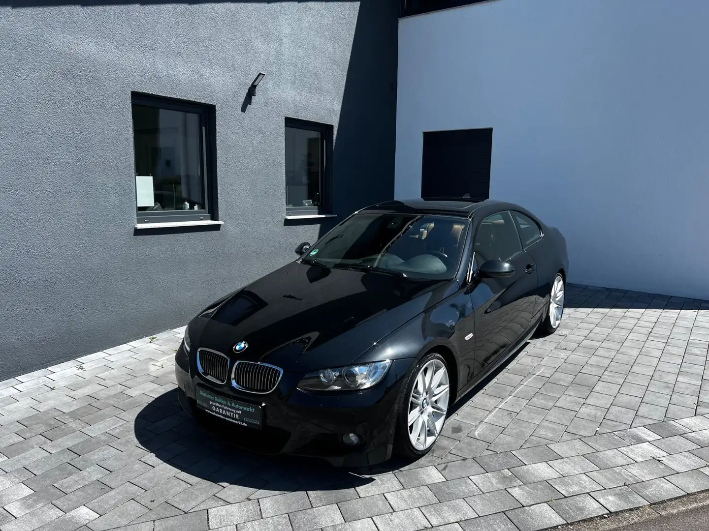 BMW 325 3 Coupe 325i Automatik/Navi/M-Paket 1.Hand Fekete - 1