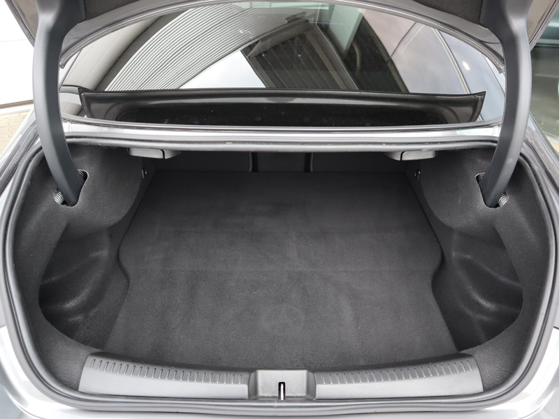 Mercedes-Benz CLA 250 e Star Edition Luxury Line — photo 7