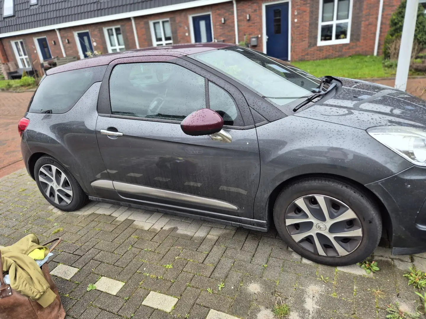 Citroen DS3 1.2 VTi Chic Grijs - 1