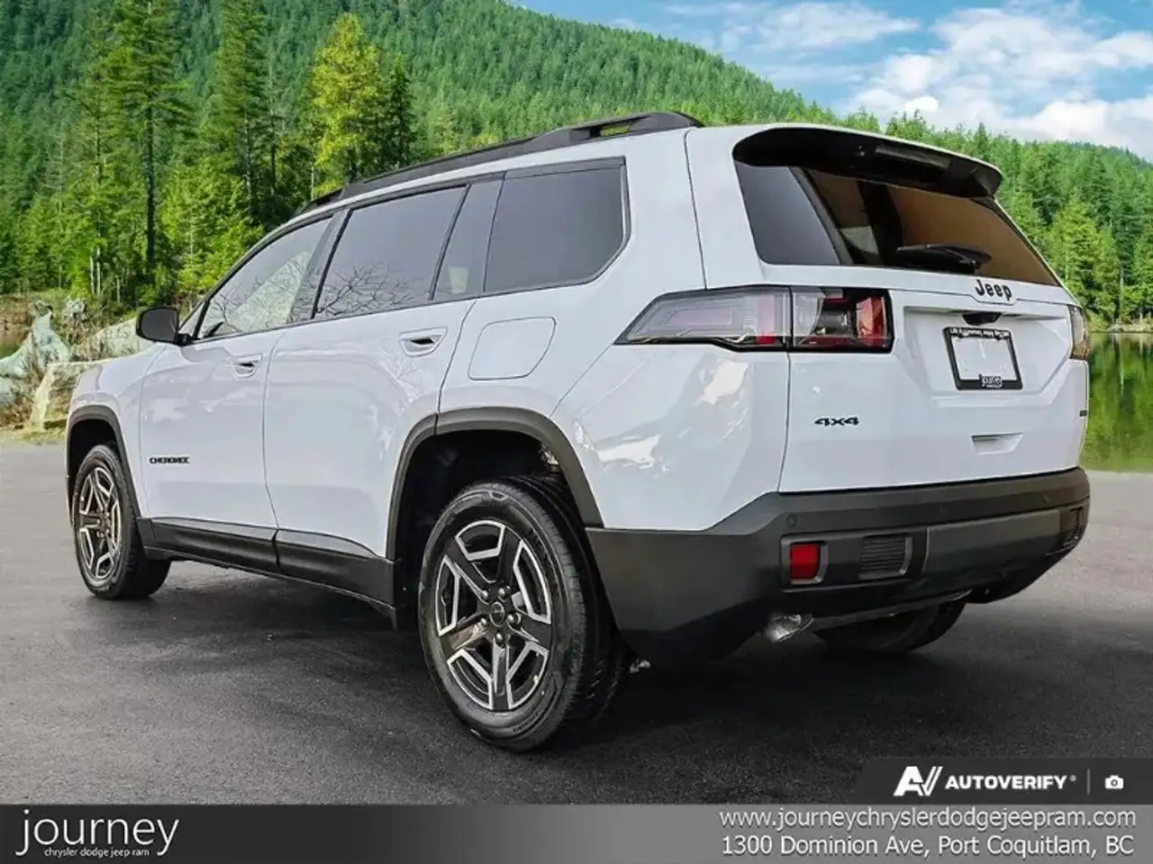 Jeep Cherokee снимка Jeep Cherokee