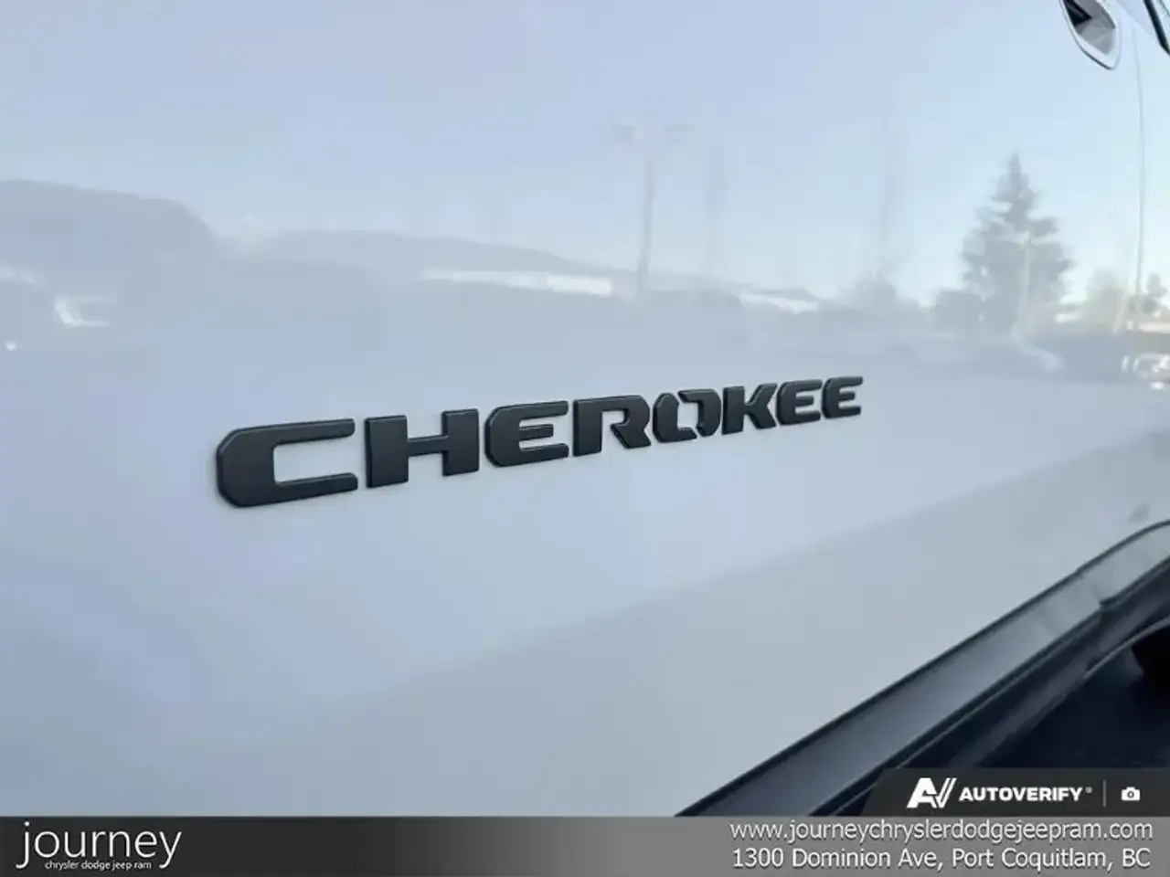 Jeep Cherokee снимка Jeep Cherokee
