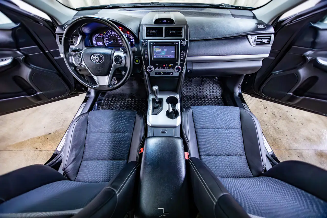 Toyota Camry fotografie Toyota Camry