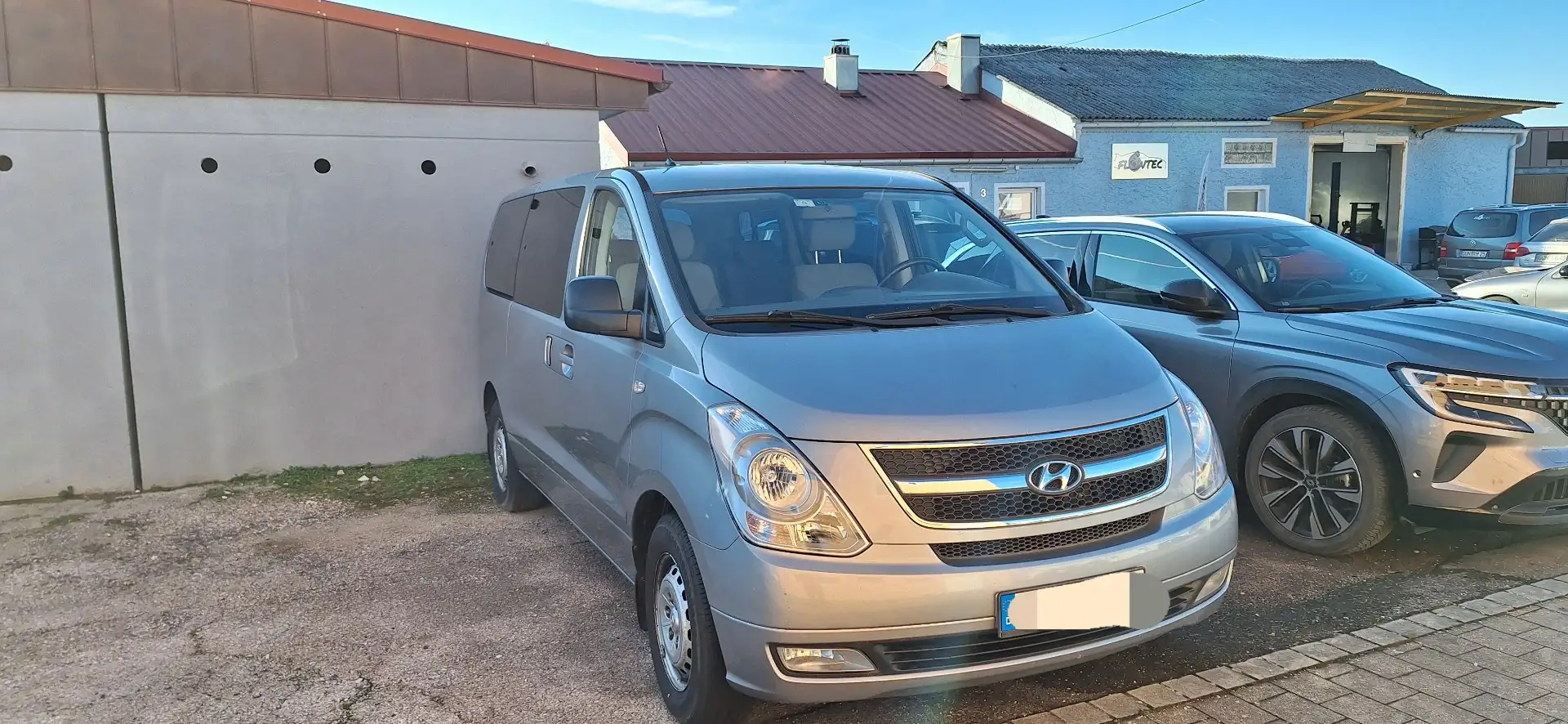 Hyundai H-1 2.5 CRDi Travel - 1