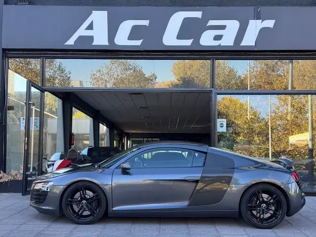 Audi R8 4.2 FSI quattro R tronic