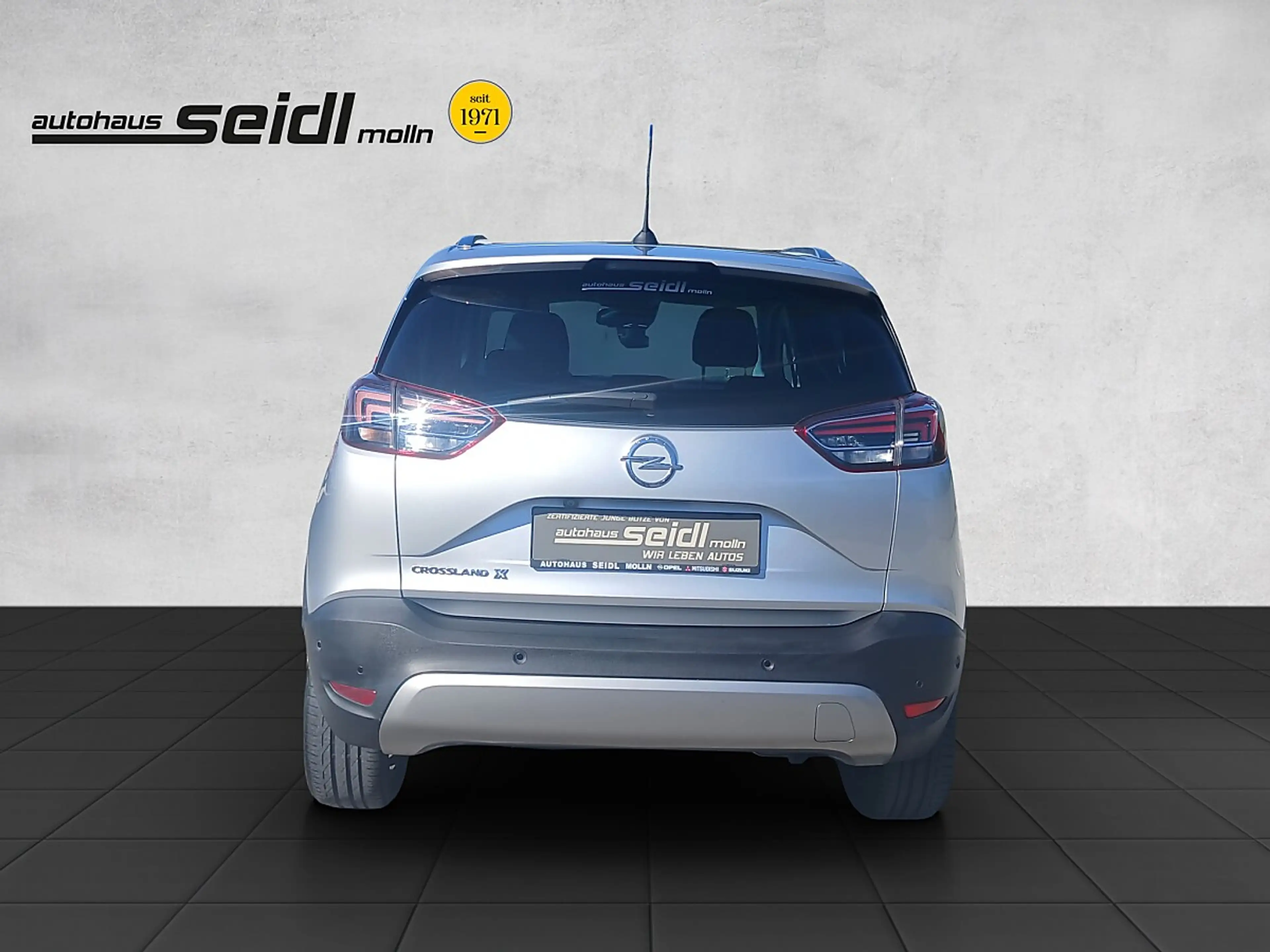Opel Crossland X 1.2 Turbo Ultimate Start/Stop — photo 4