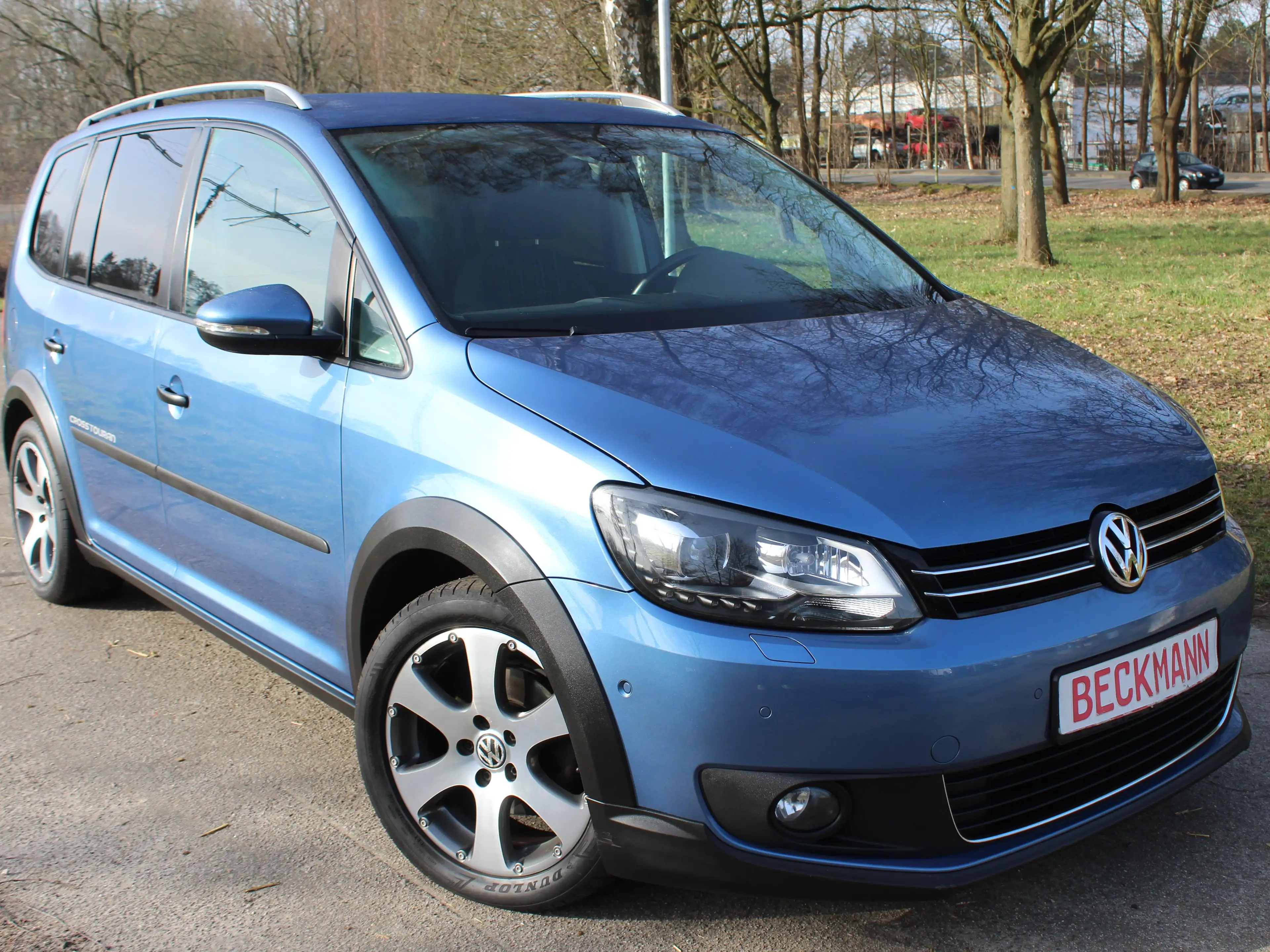 Volkswagen Cross Touran Cross — photo 3