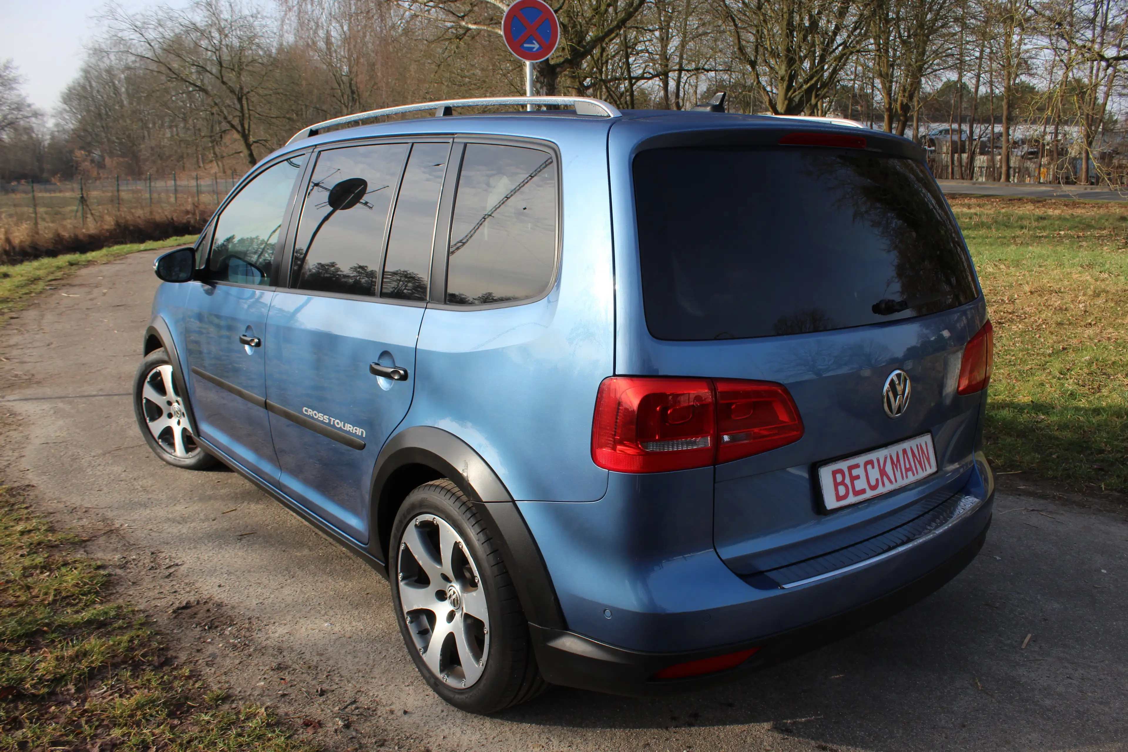 Volkswagen Cross Touran Cross — photo 7