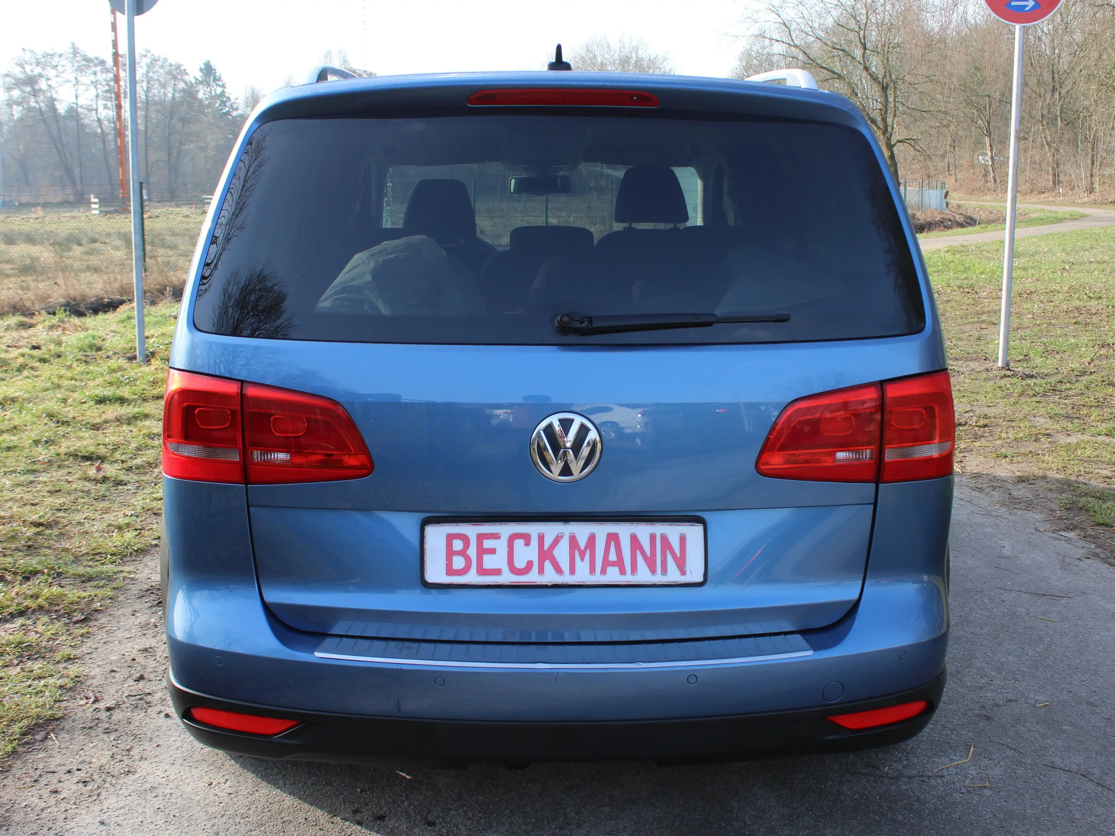 Volkswagen Cross Touran Cross — photo 4