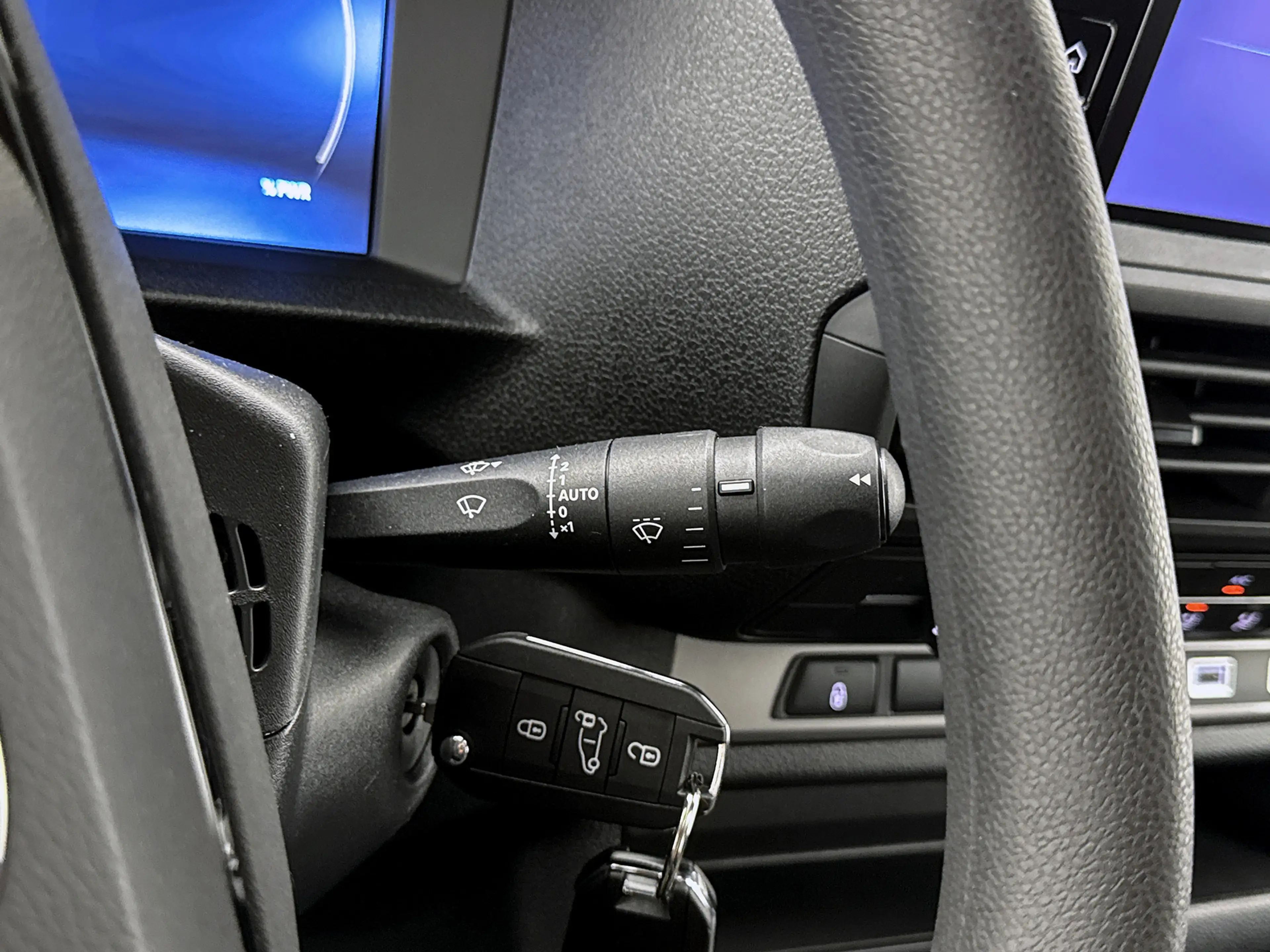 Toyota Proace Electric Worker Comfort Standard Range L2 50 kWh N — photo 21