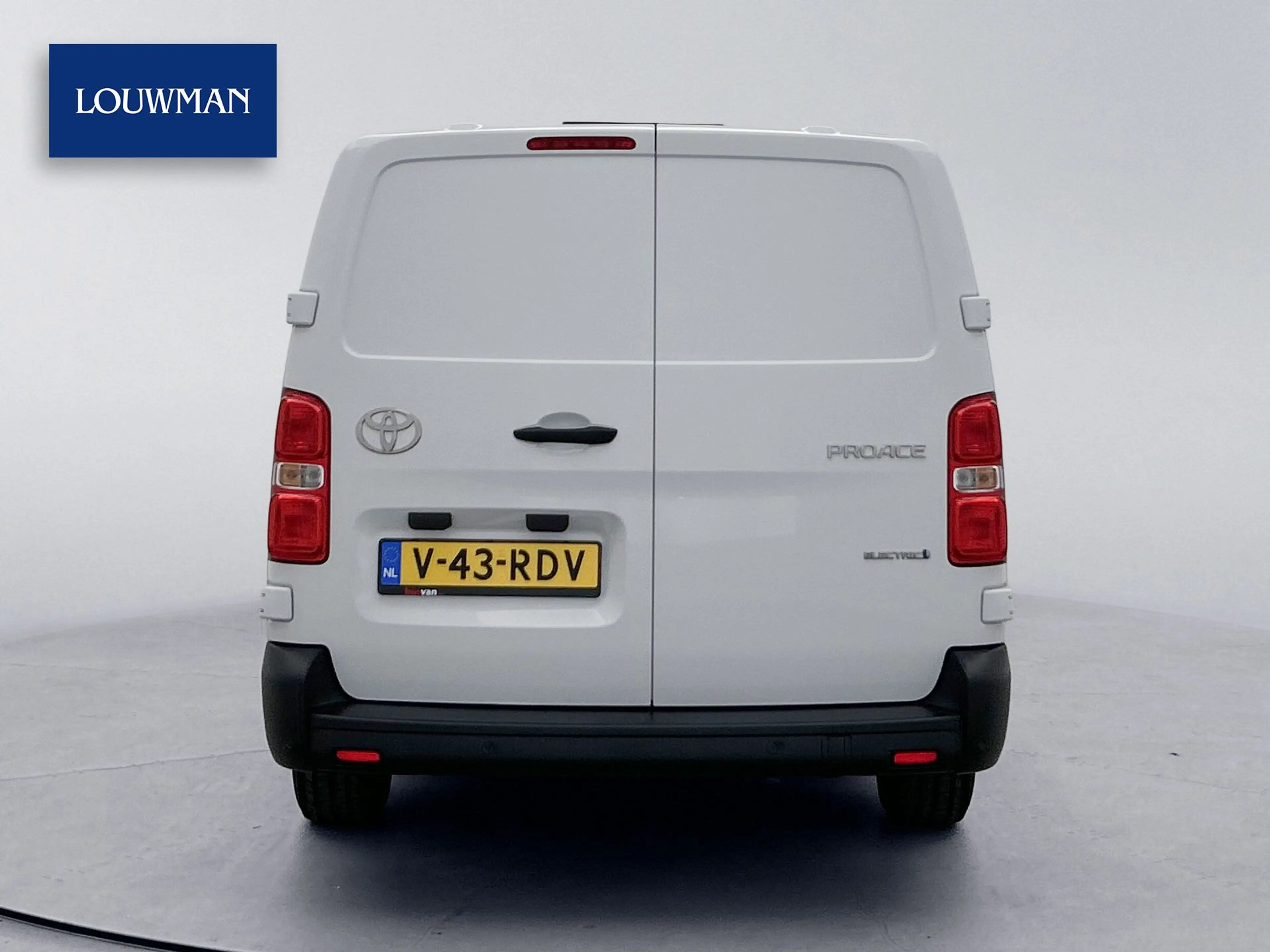 Toyota Proace Electric Worker Comfort Standard Range L2 50 kWh N — photo 16