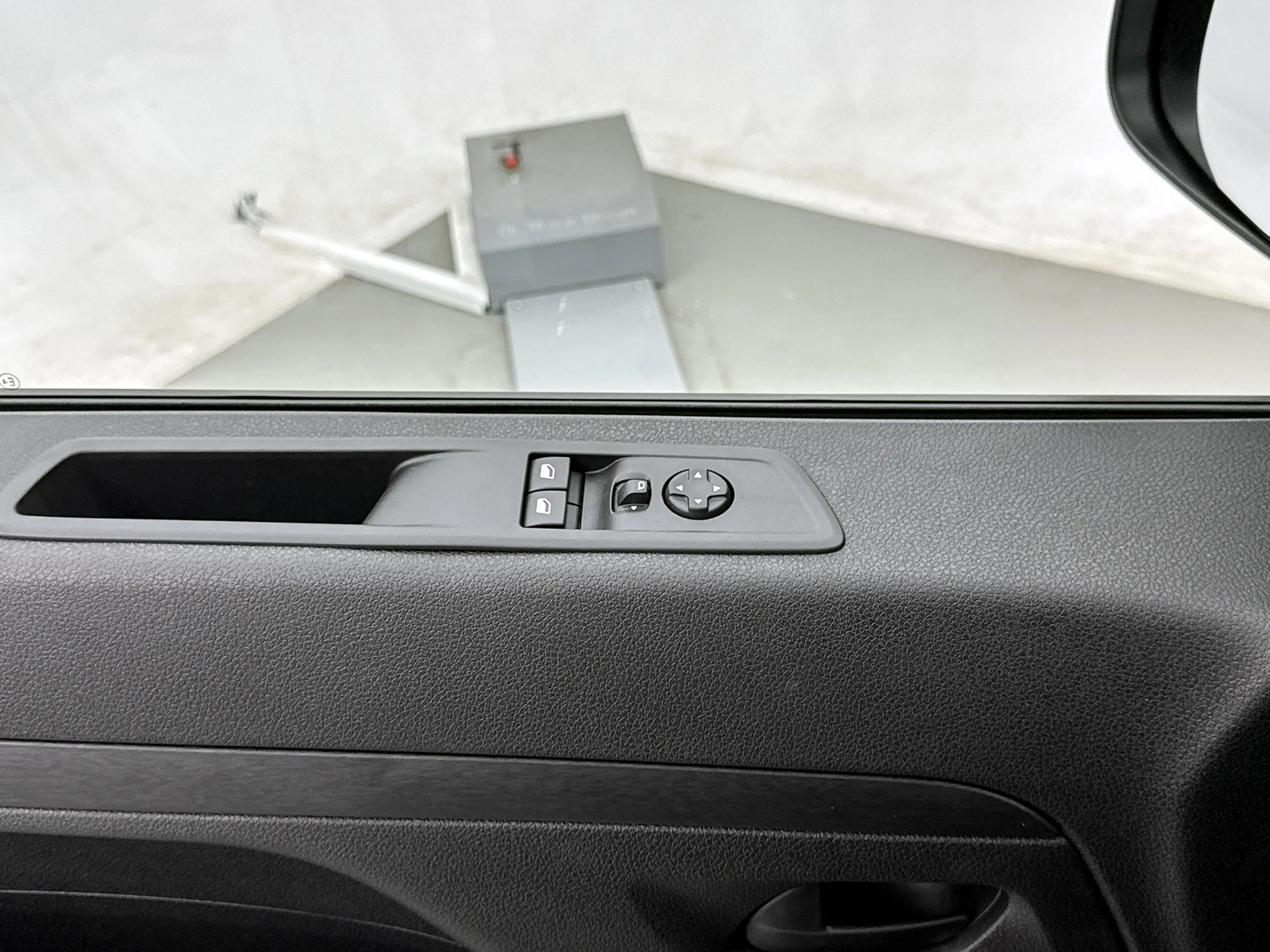Toyota Proace Electric Worker Comfort Standard Range L2 50 kWh N — photo 25