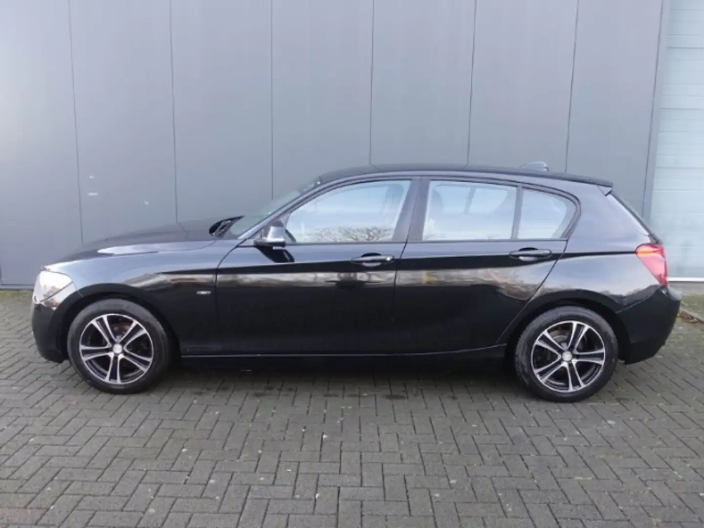 BMW 116 i+SPORT-LINE+COMFORTPAKET-KETTE ERNEUERT Negro - 2