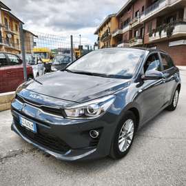 1.0 t-gdi mhev Style s/Comfort Pack 100cv imt