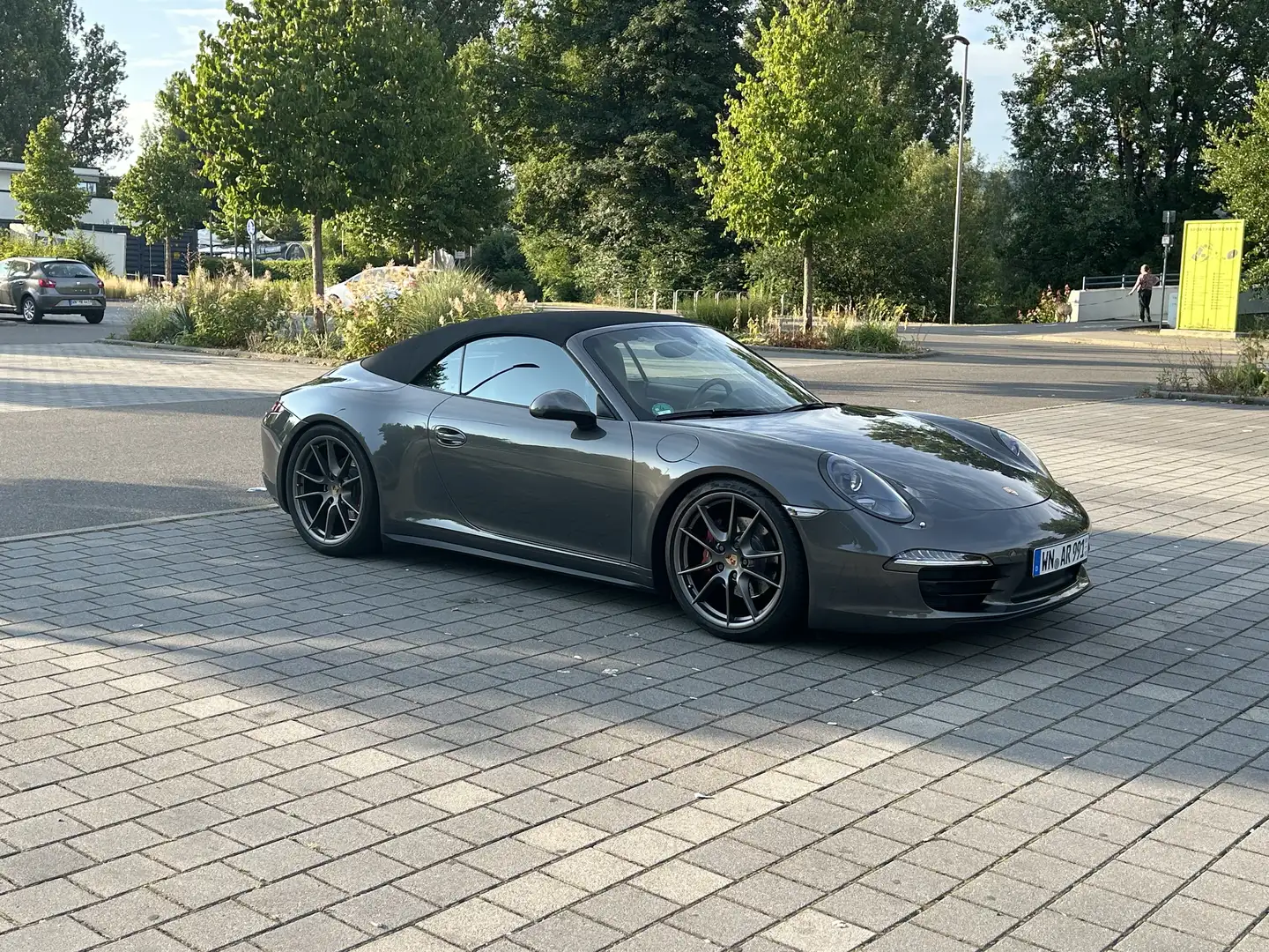 Porsche 991 911 Carrera 4 Cabriolet PDK Grau - 1