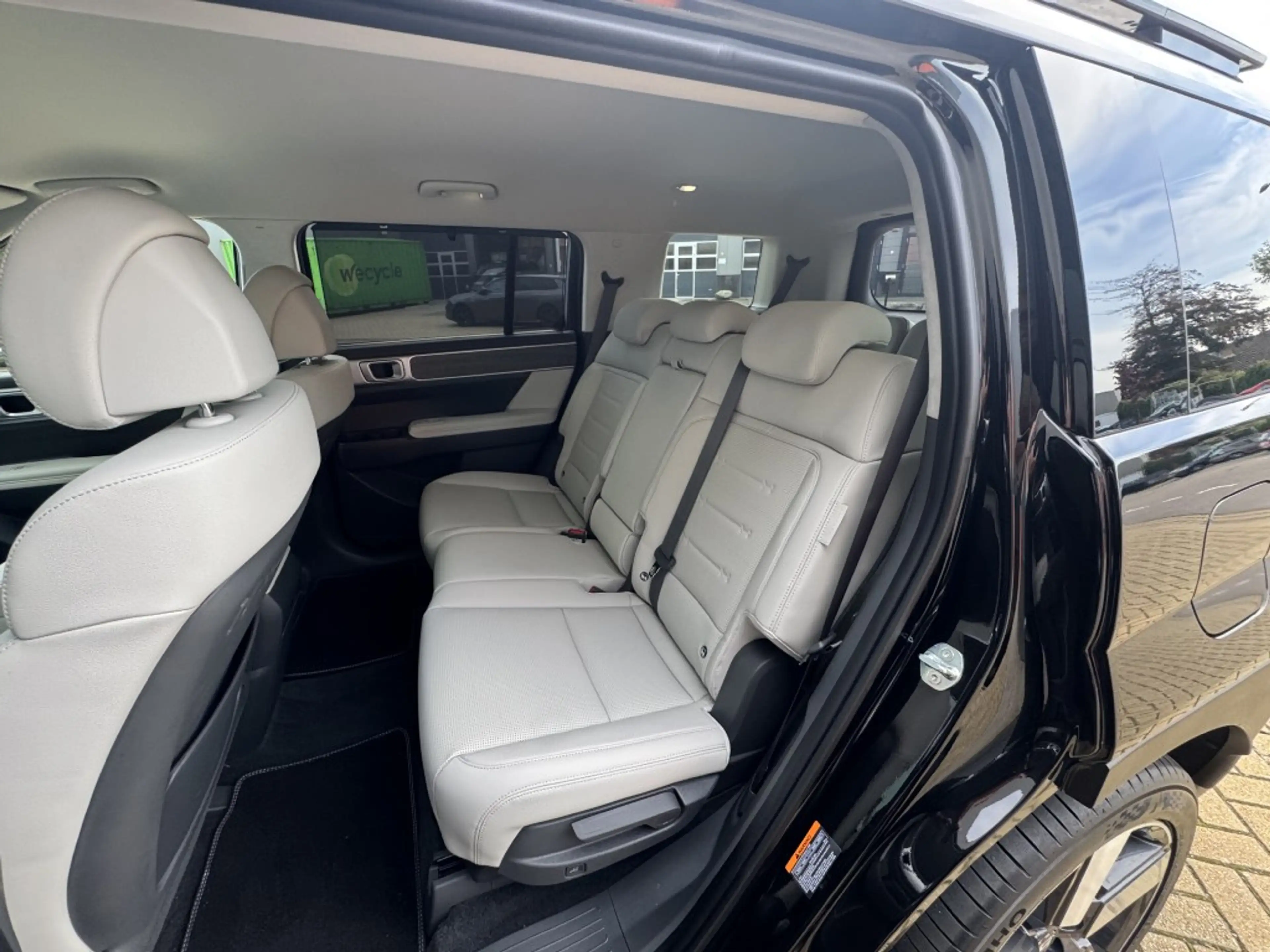 Hyundai SANTA FE 1.6 T-GDI PHEV Premium 4WD 7p Leer — photo 8