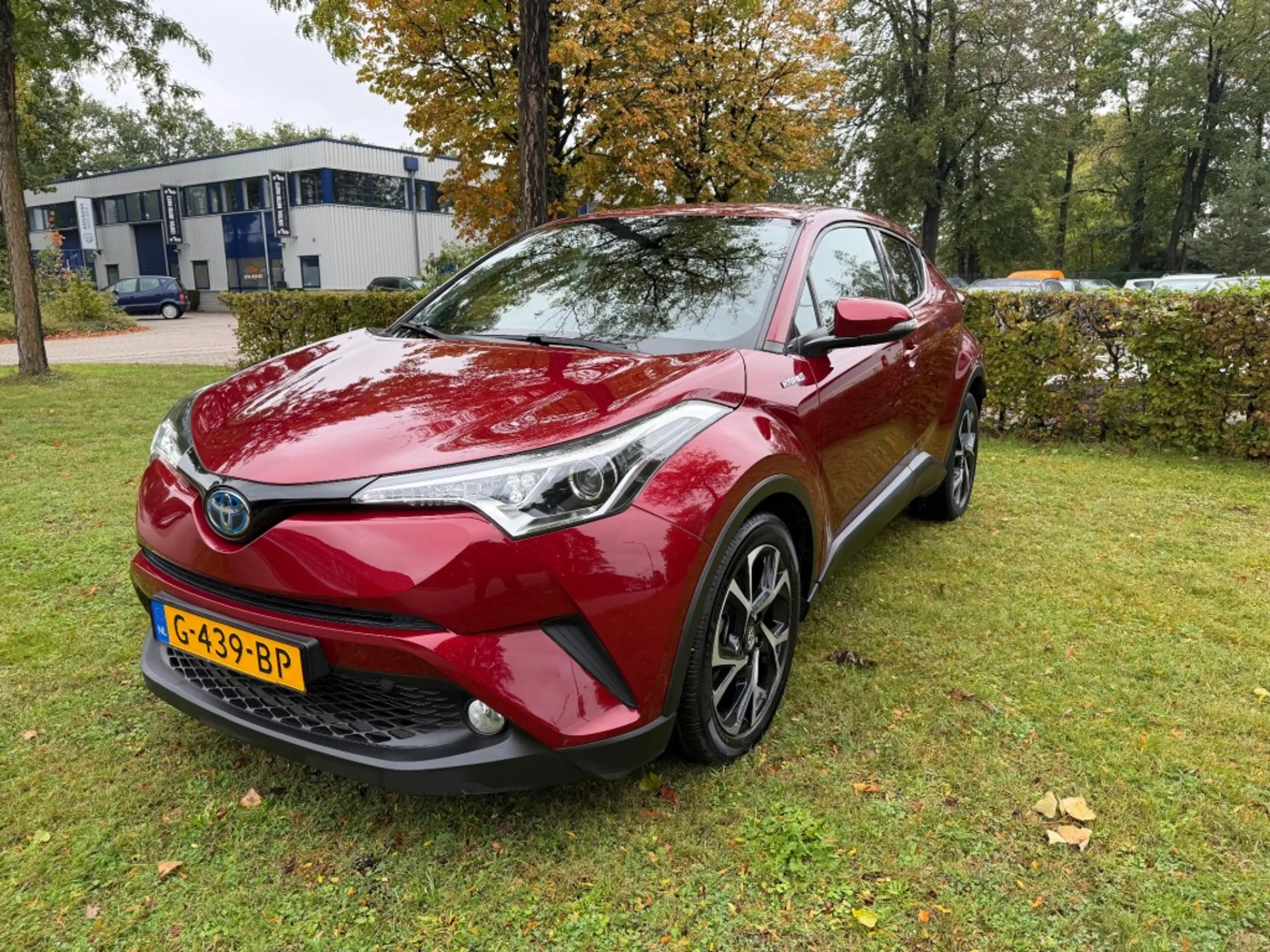 Toyota C-HR 1.8 HYBRID DYNAMIC