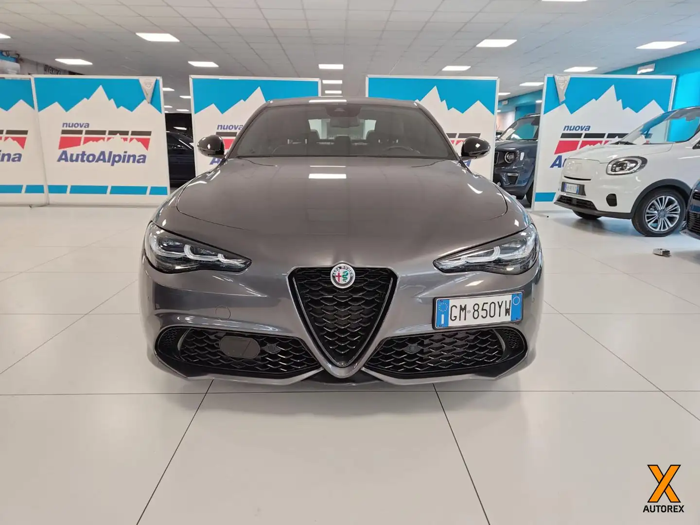 Alfa Romeo Giulia 2.2 Turbodiesel 160 CV AT8 Sprint Gris - 2