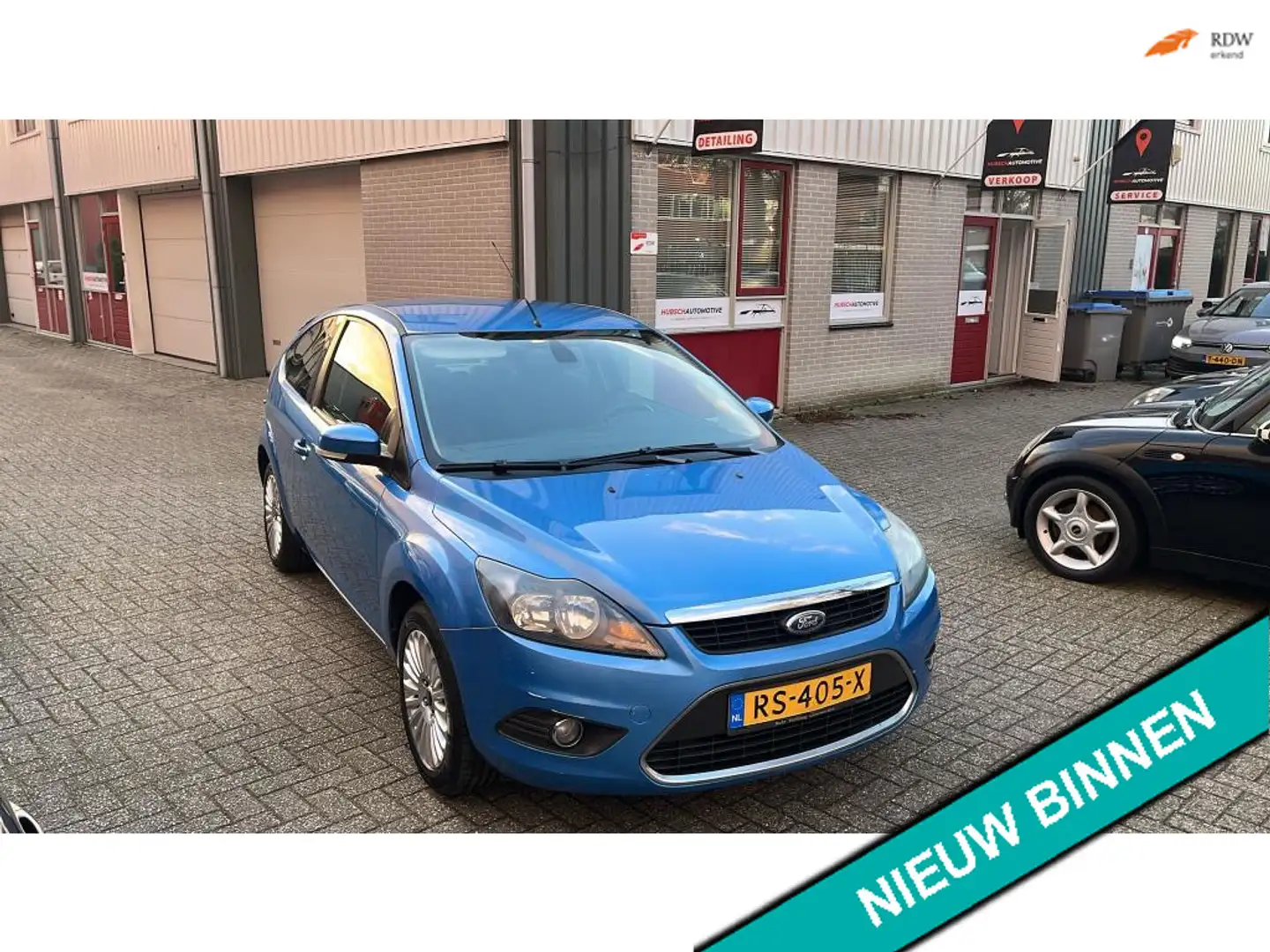 Ford Focus 1.6-16V Titanium (Youngtimer) Blauw - 1